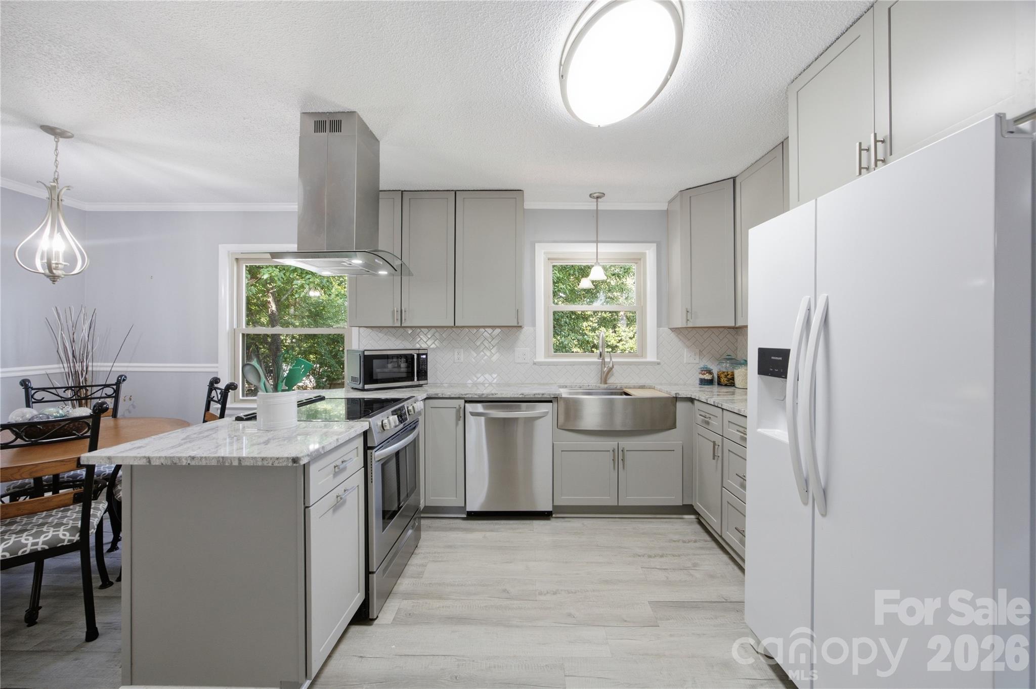 4821 Raleigh Street Property Photo 21