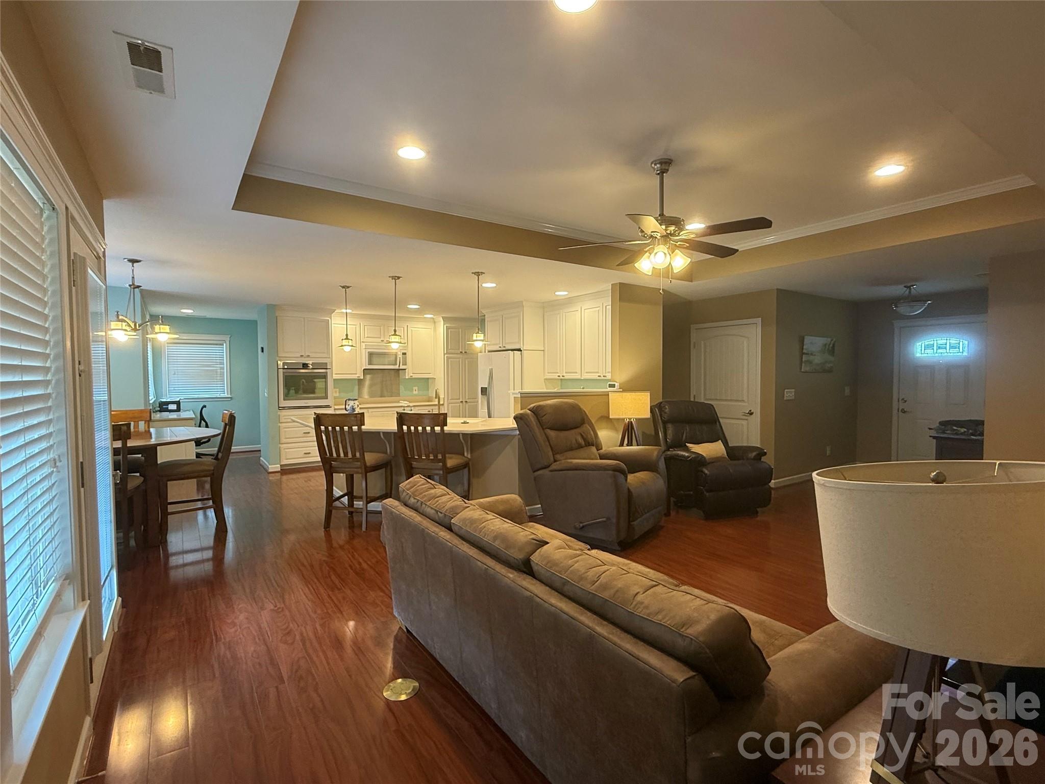 1038 Steel Bridge Road Property Photo 8