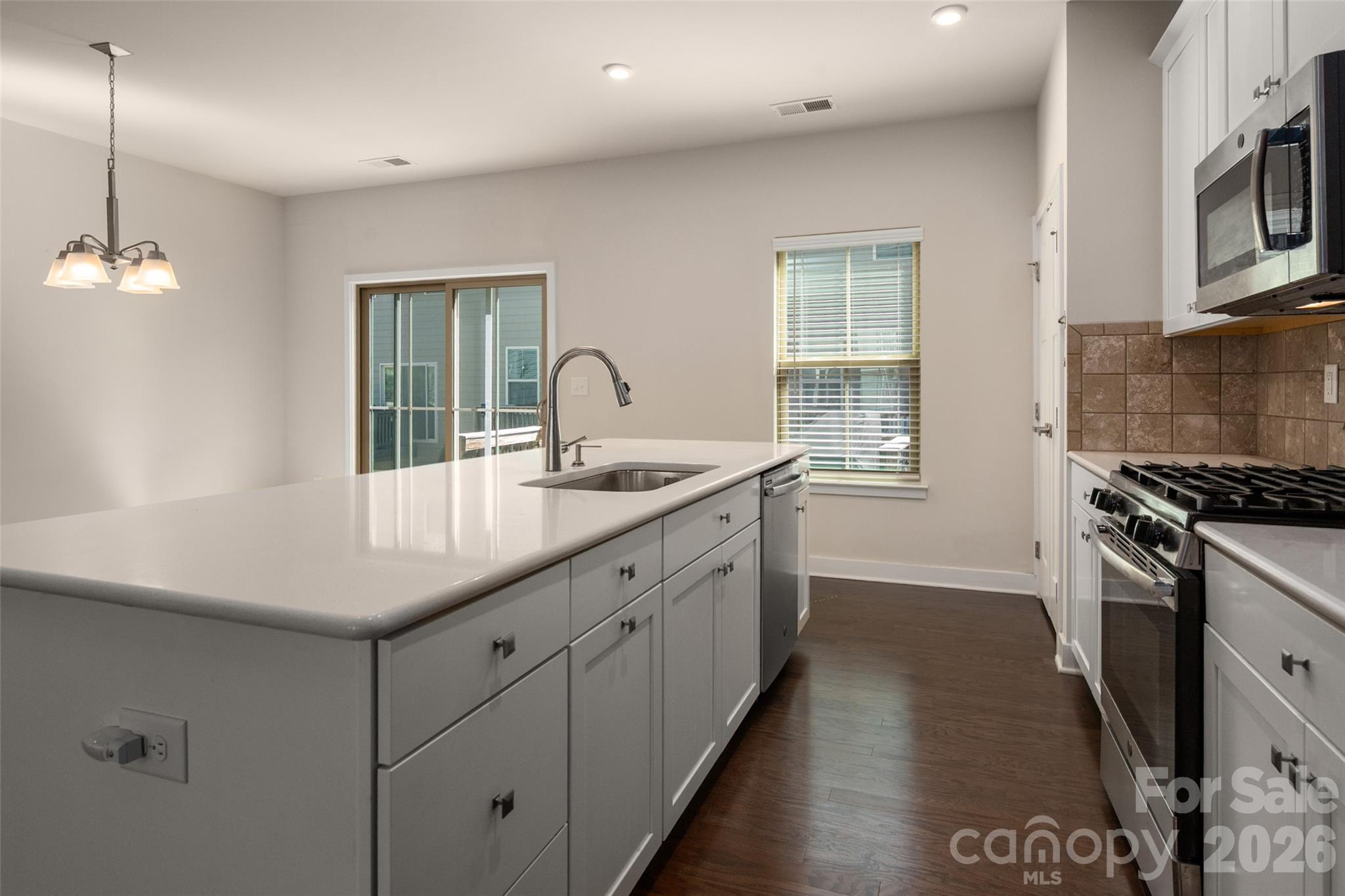 2025 Birchside Drive Property Photo 16