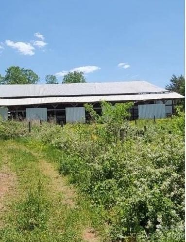 2195 Otis Dellinger Road Property Photo 7