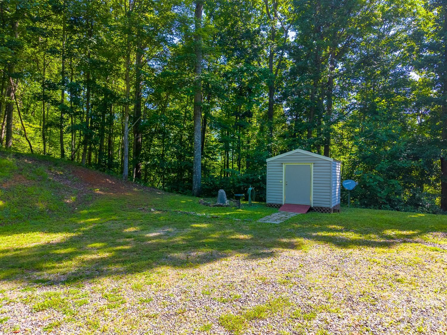 2916 Blanton Branch Road Property Photo 34