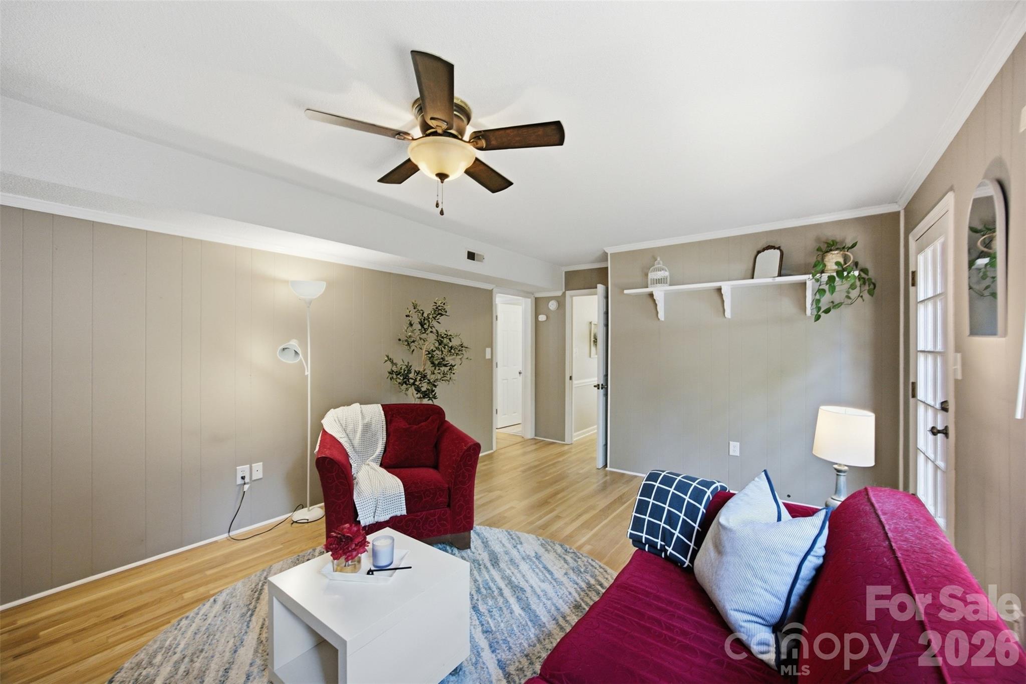 2811 Creekbed Lane Property Photo 17