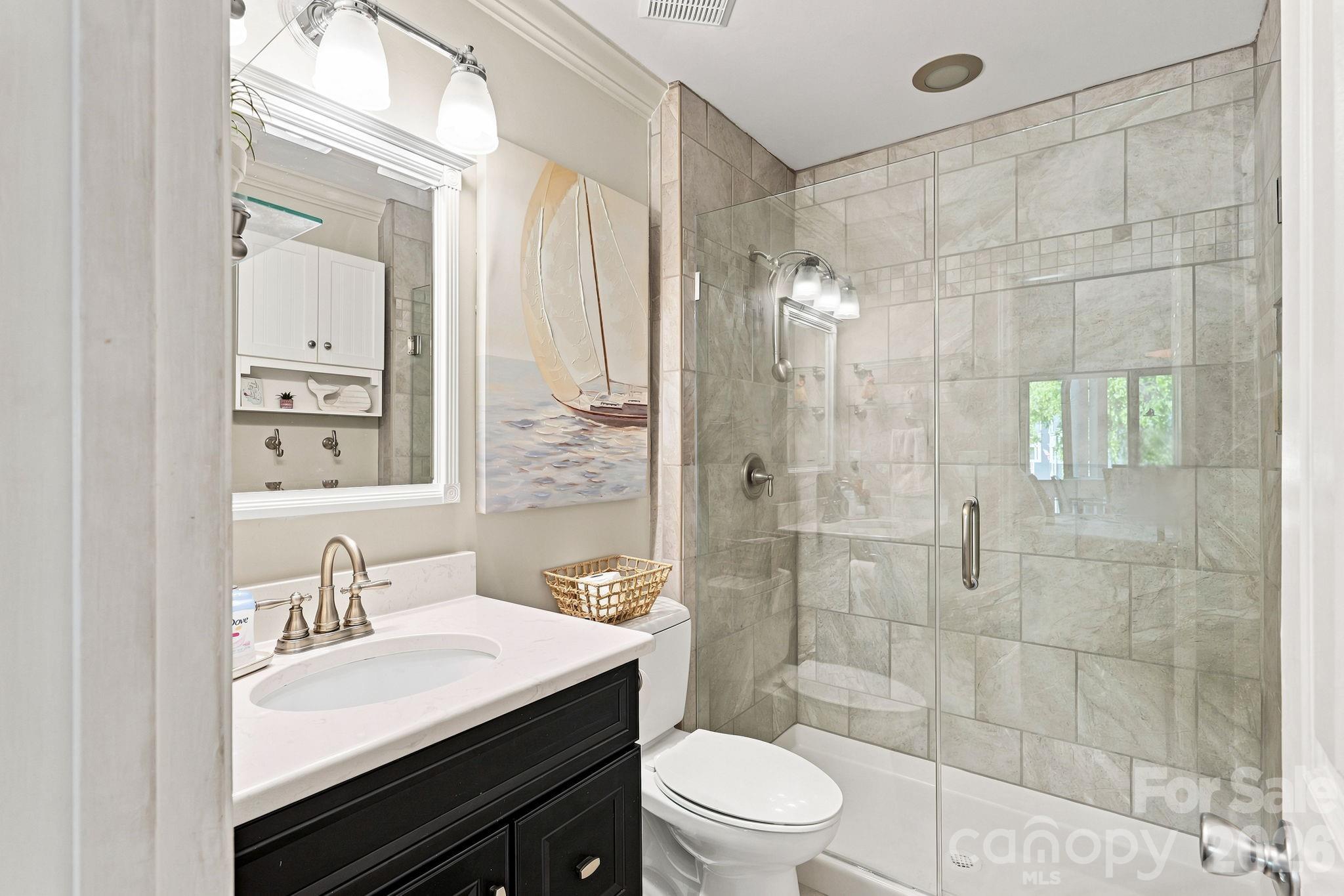 2135 Regatta Lane 303 Property Photo 16
