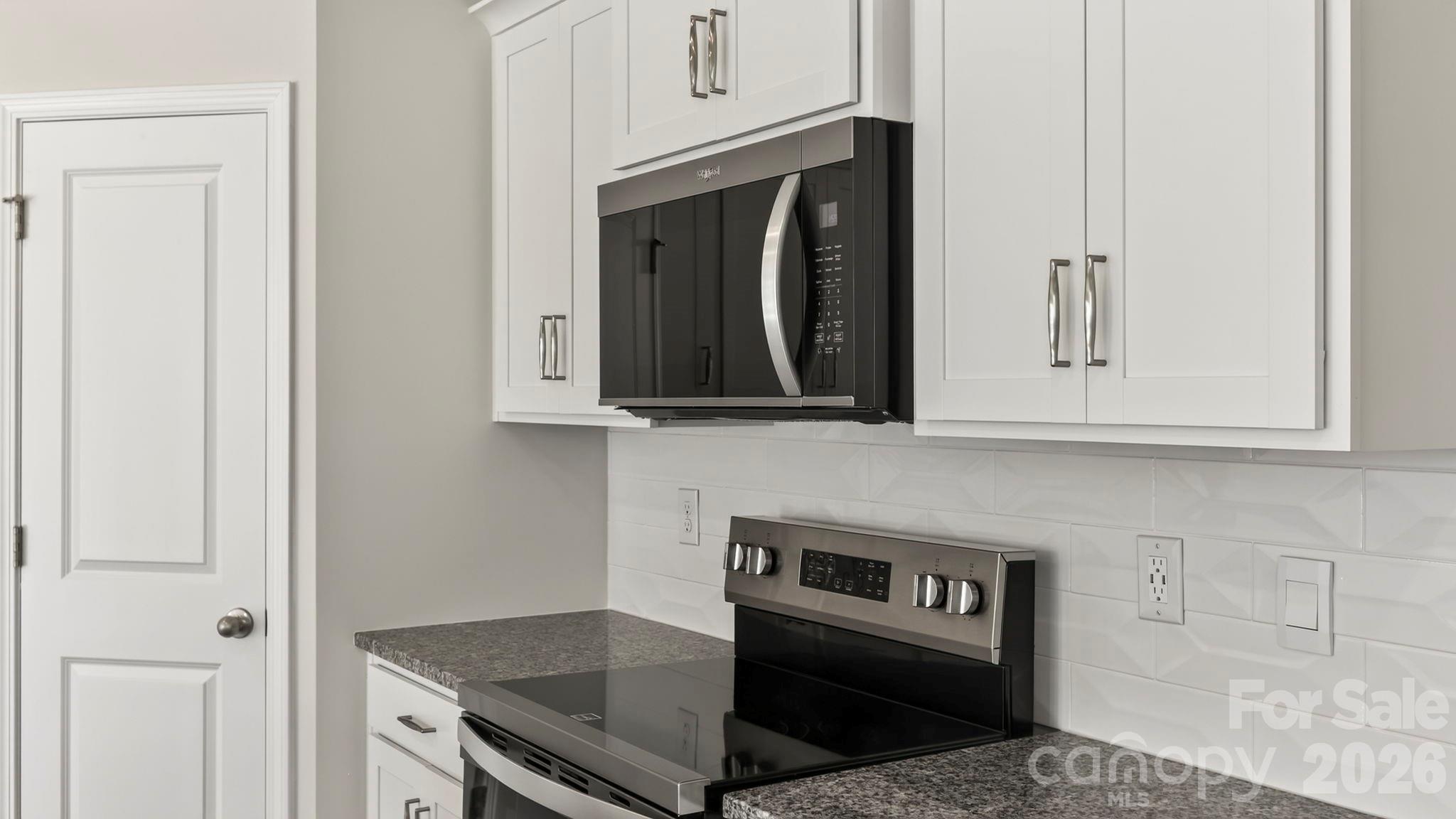 403 Creekview Road Property Photo 8