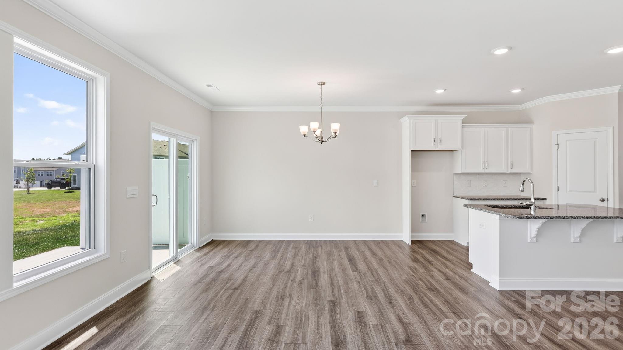 403 Creekview Road Property Photo 12