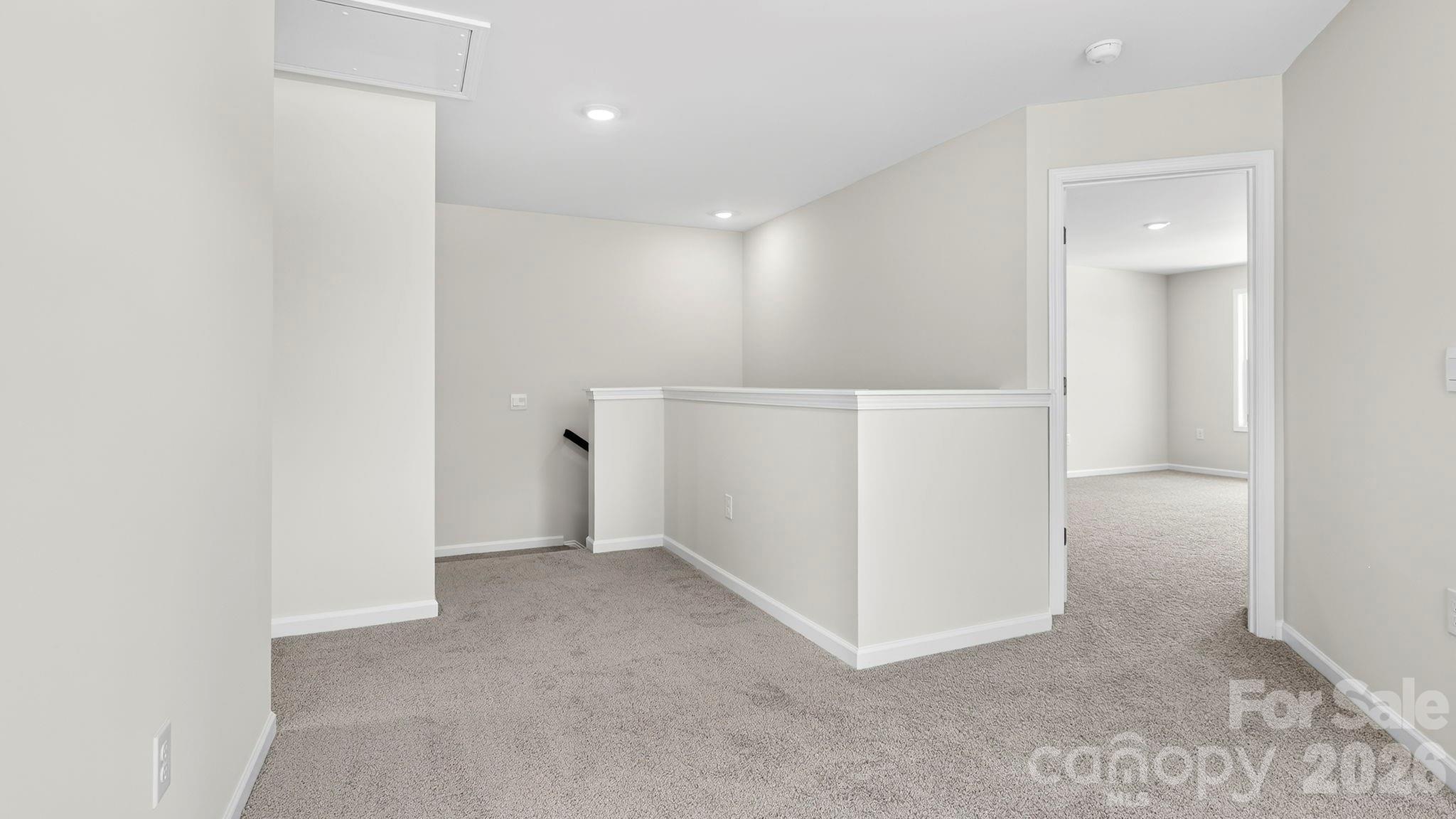 403 Creekview Road Property Photo 17