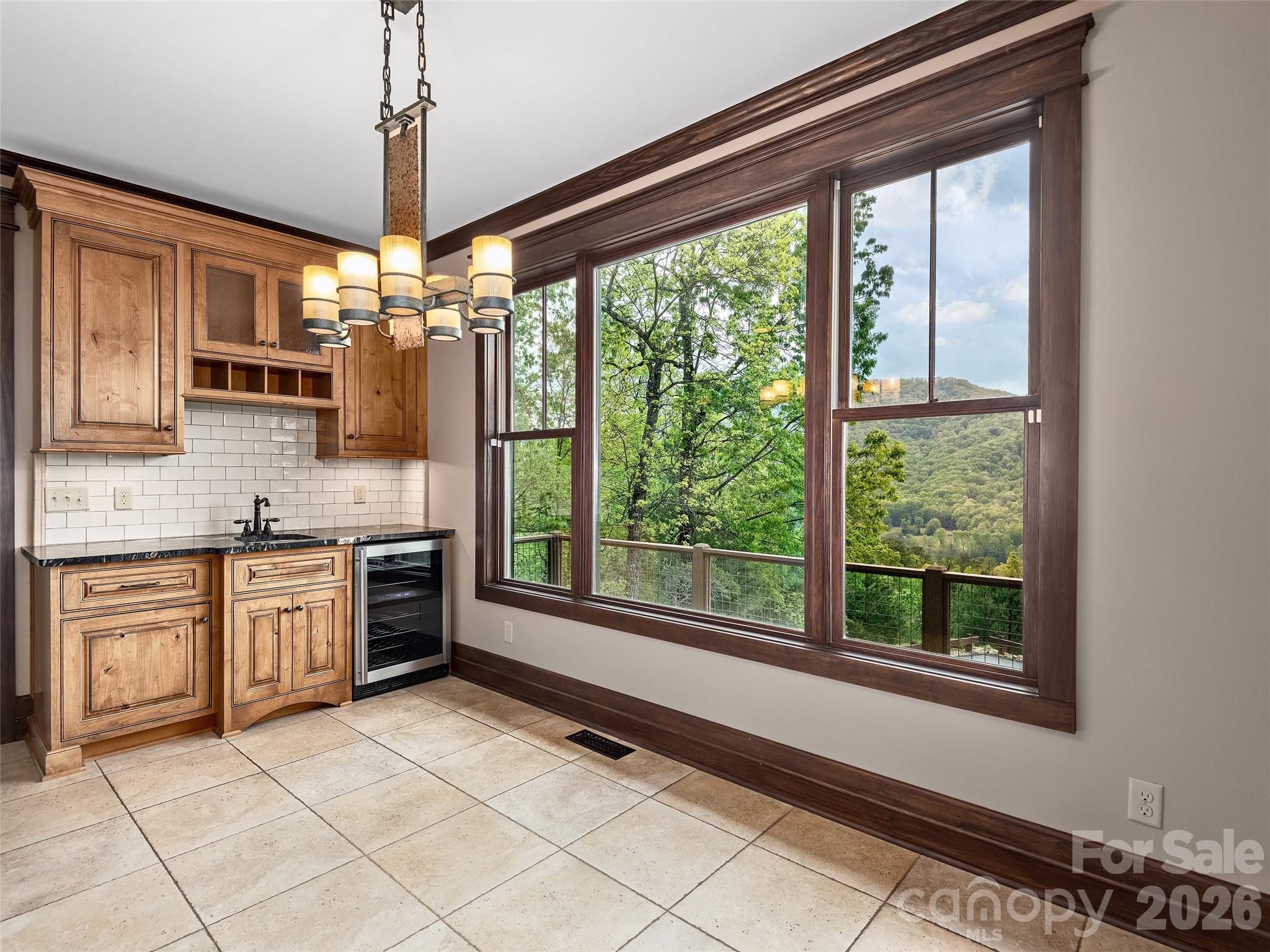 91 Watershed Way Property Photo 10