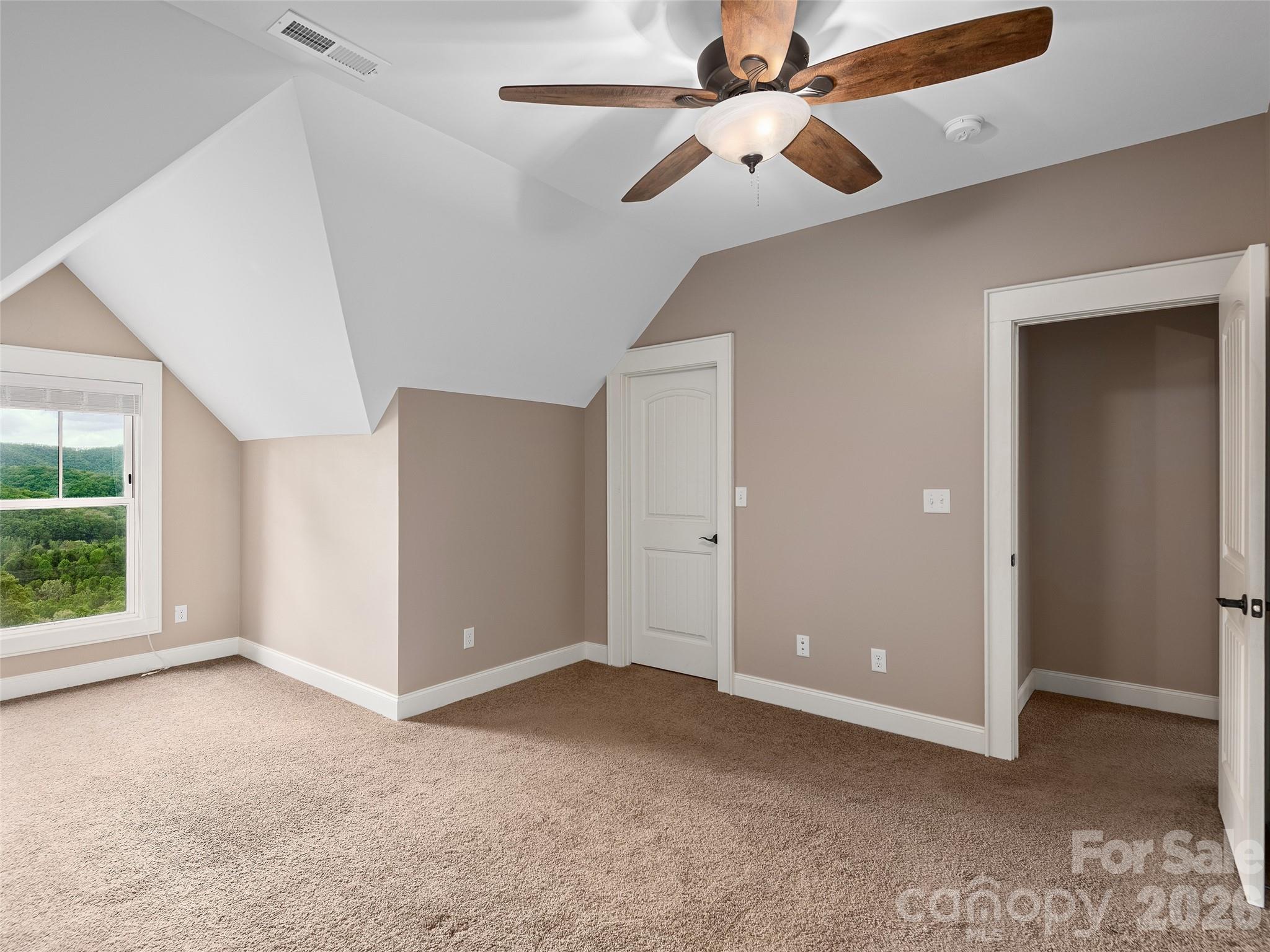 91 Watershed Way Property Photo 25