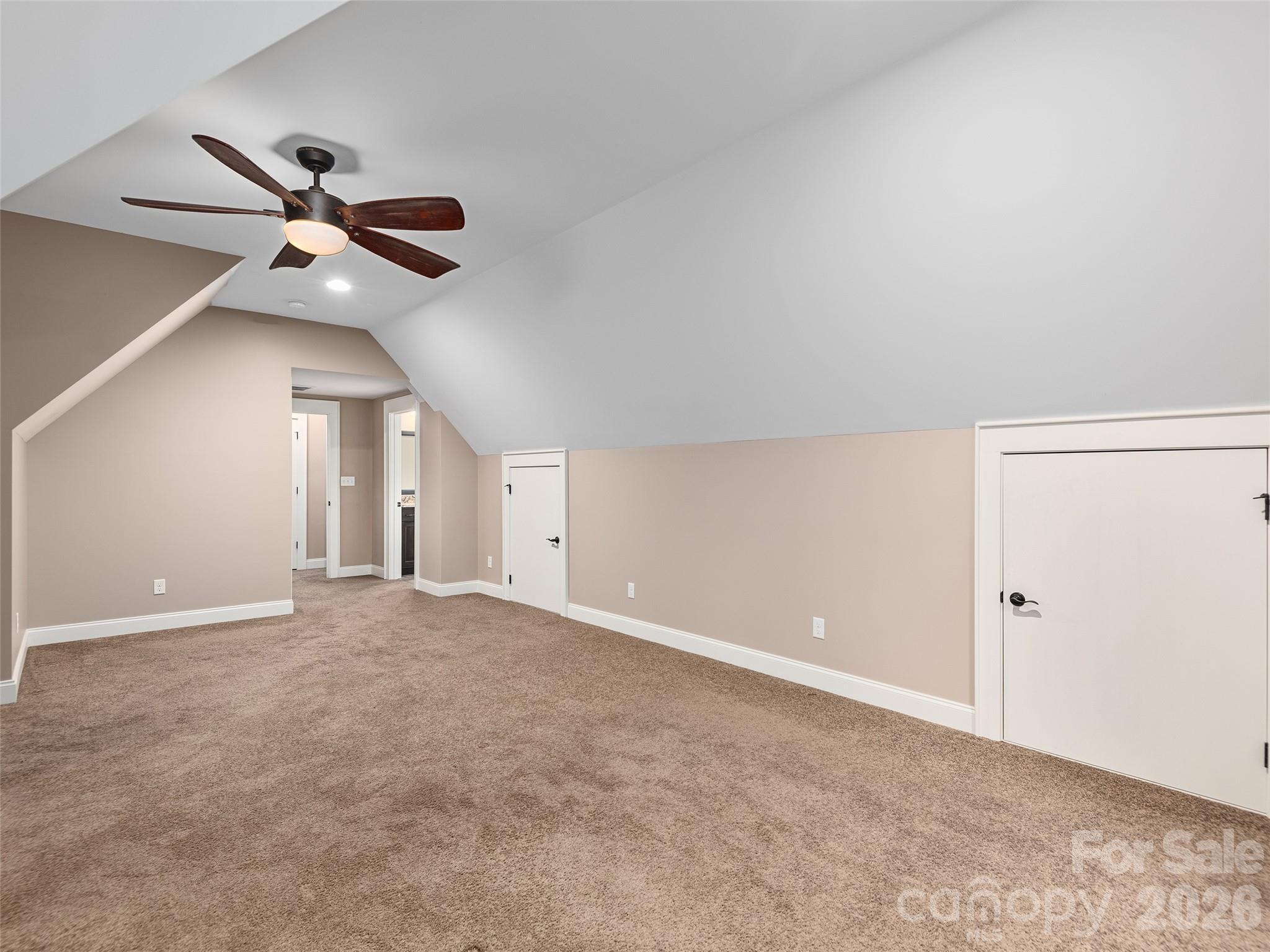 91 Watershed Way Property Photo 35