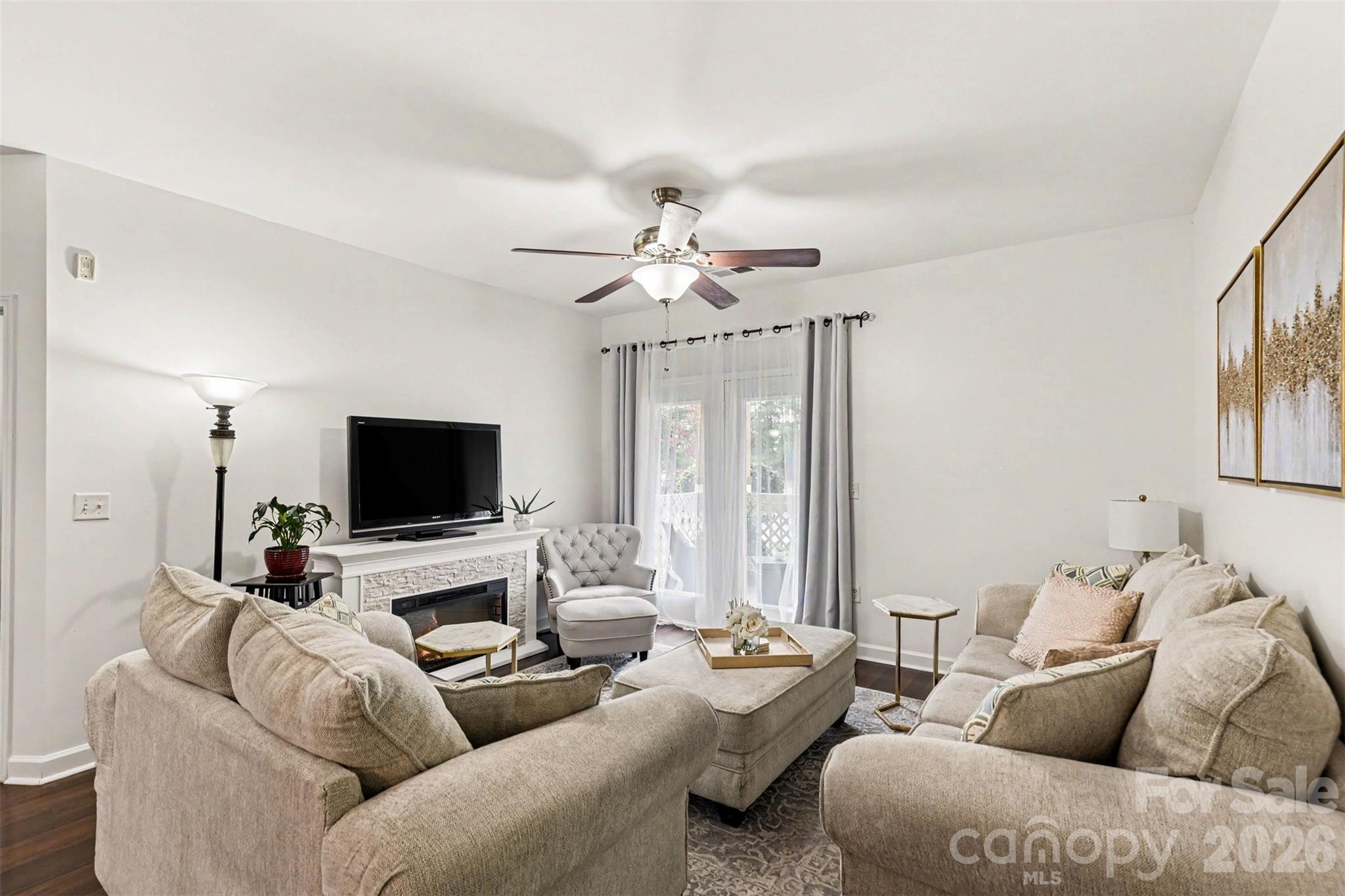 11855 Ridgeway Park Drive Property Photo 15