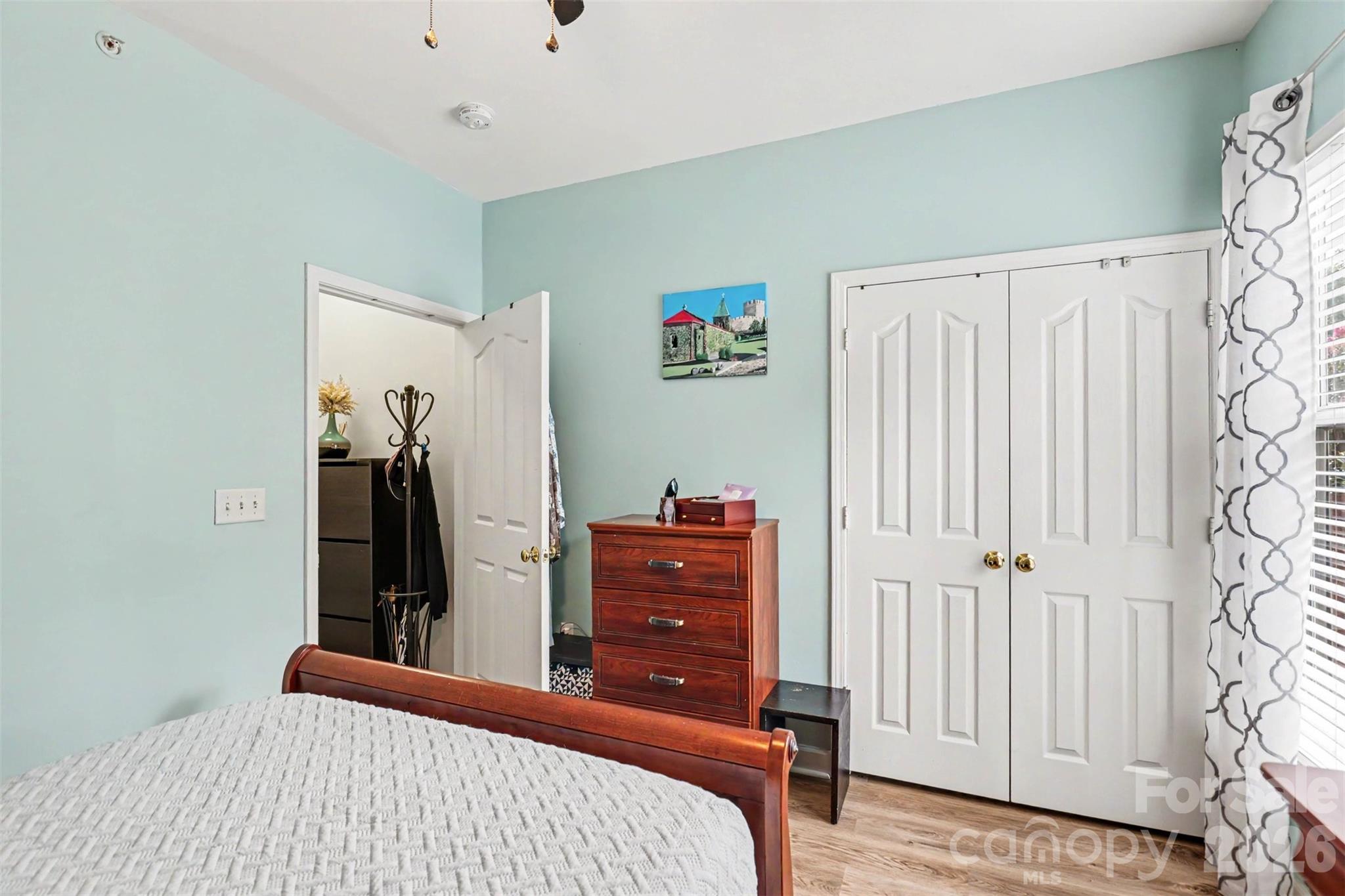 11855 Ridgeway Park Drive Property Photo 24