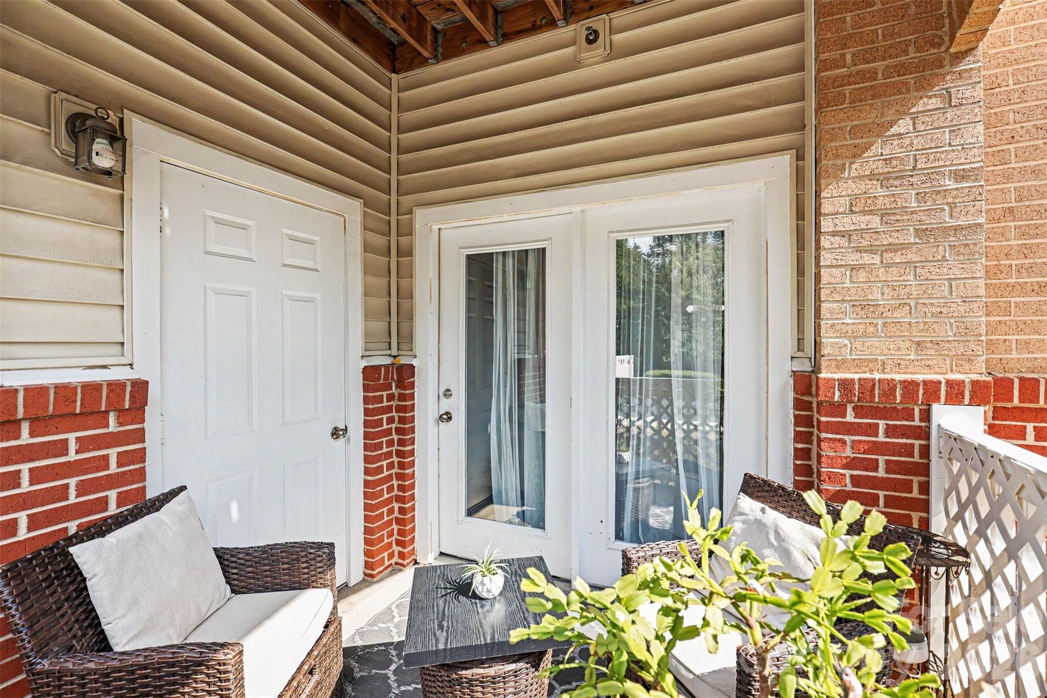 11855 Ridgeway Park Drive Property Photo 27