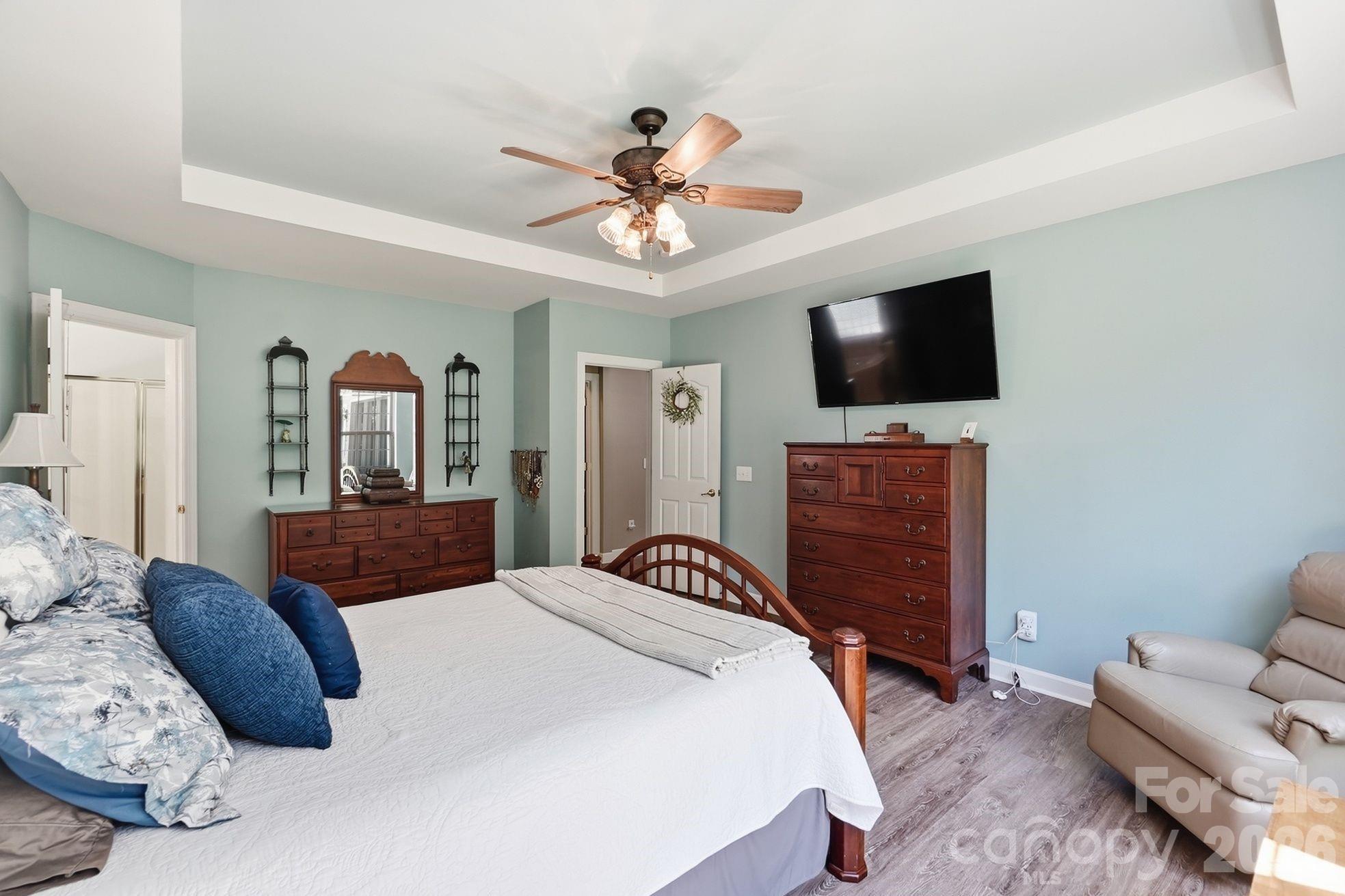 6121 Lostgate Lane Property Photo 20