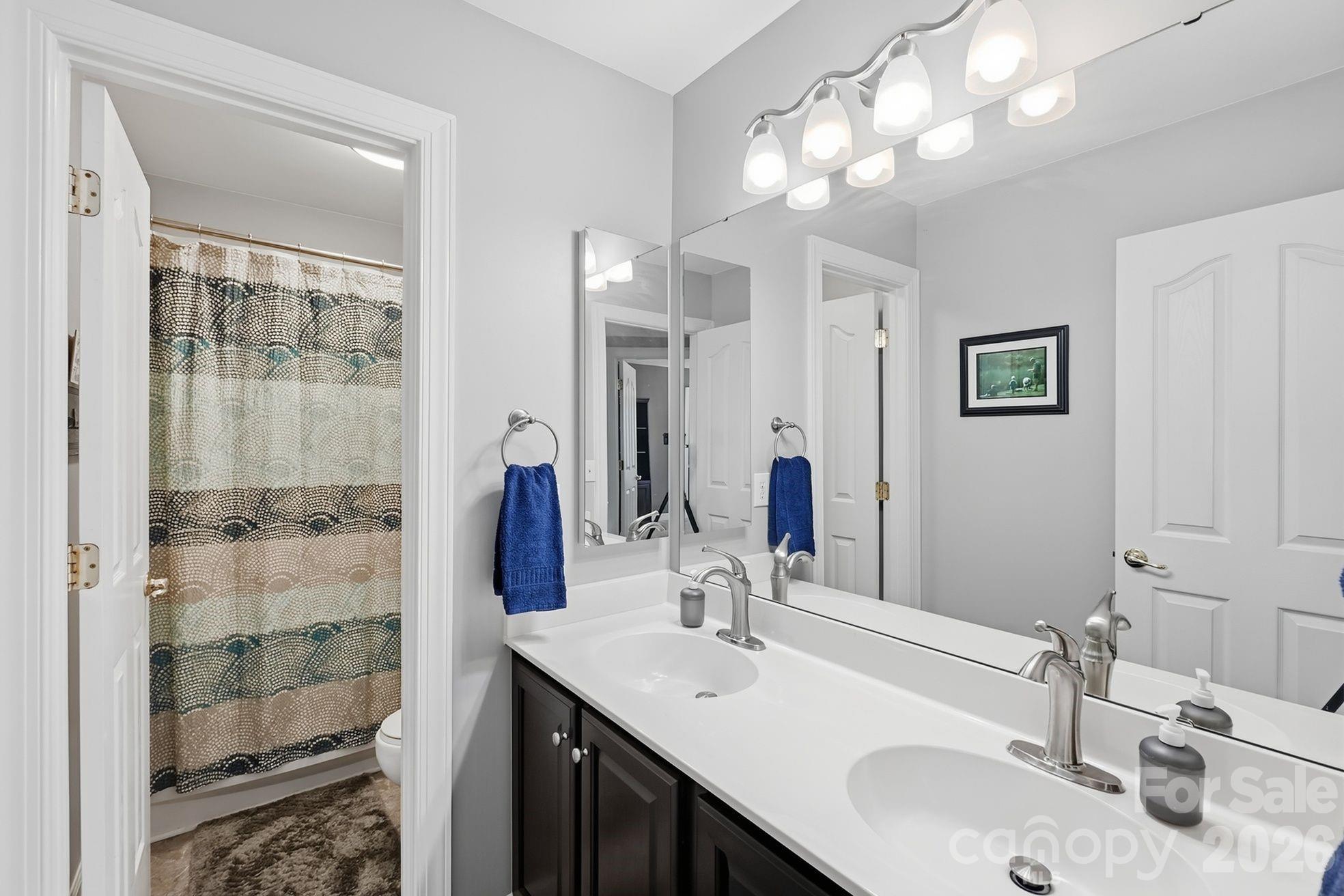 6121 Lostgate Lane Property Photo 28