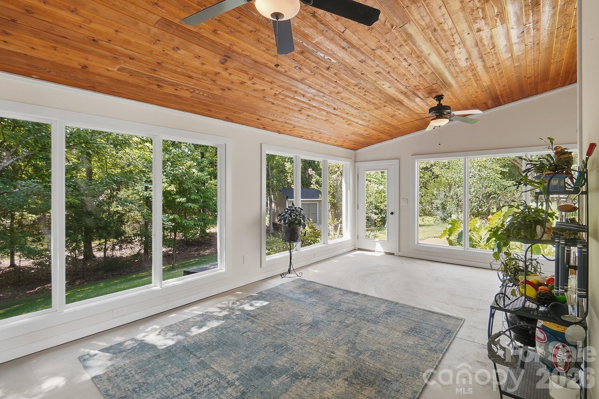 6121 Lostgate Lane Property Photo 31