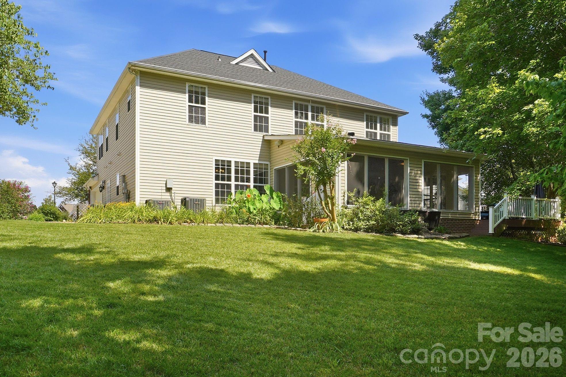 6121 Lostgate Lane Property Photo 37