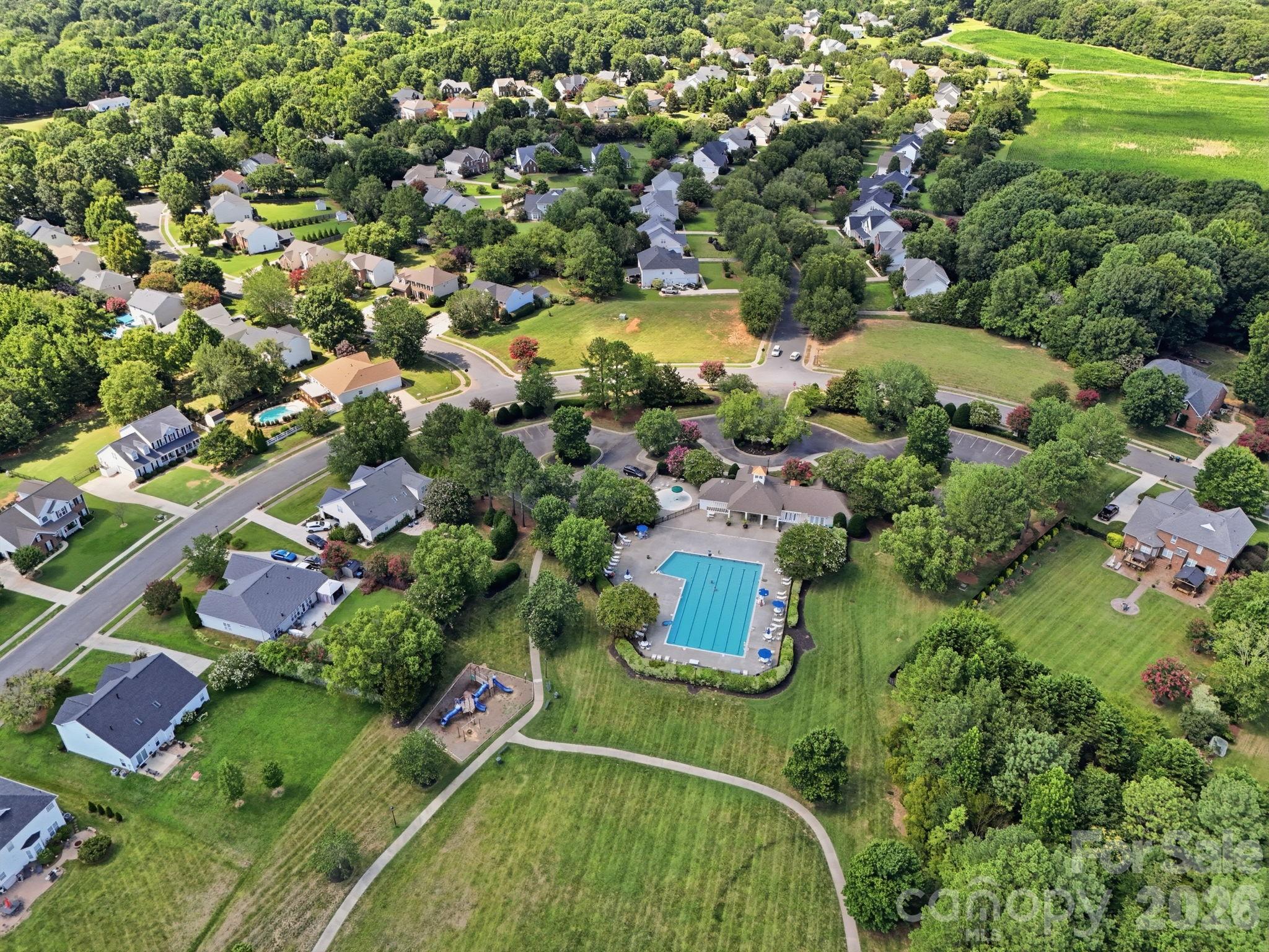 6121 Lostgate Lane Property Photo 42