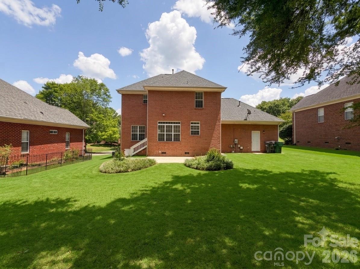 10448 Misty Ridge Lane Property Photo 14