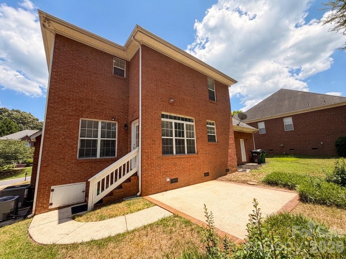 10448 Misty Ridge Lane Property Photo 15