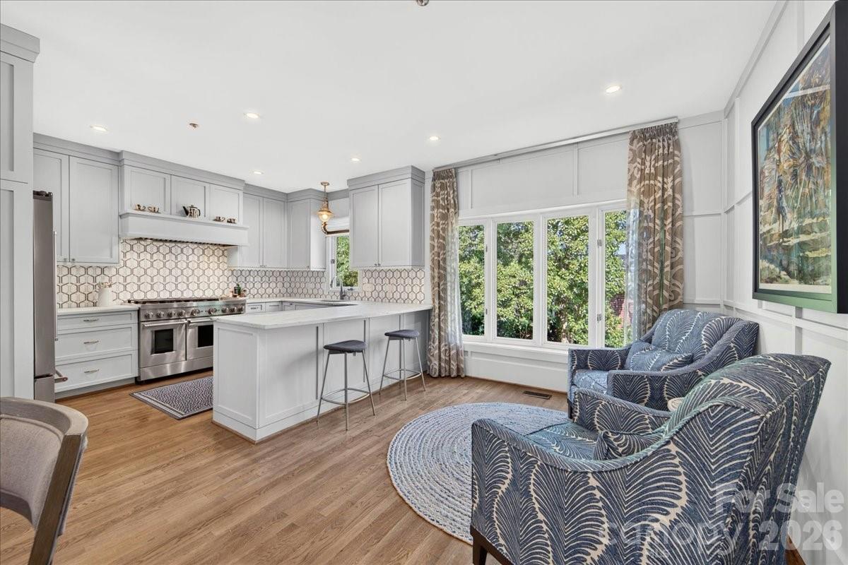 201 Hillside Avenue Property Photo 23