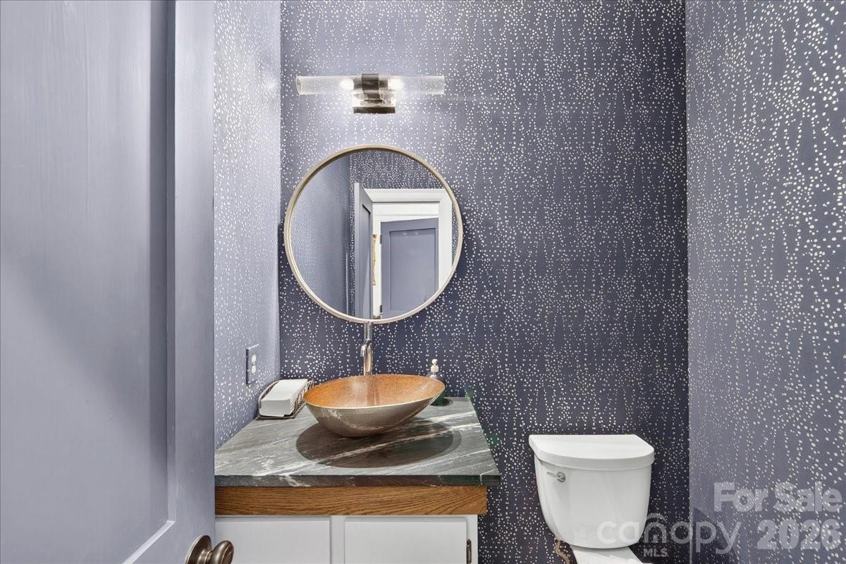 201 Hillside Avenue Property Photo 25