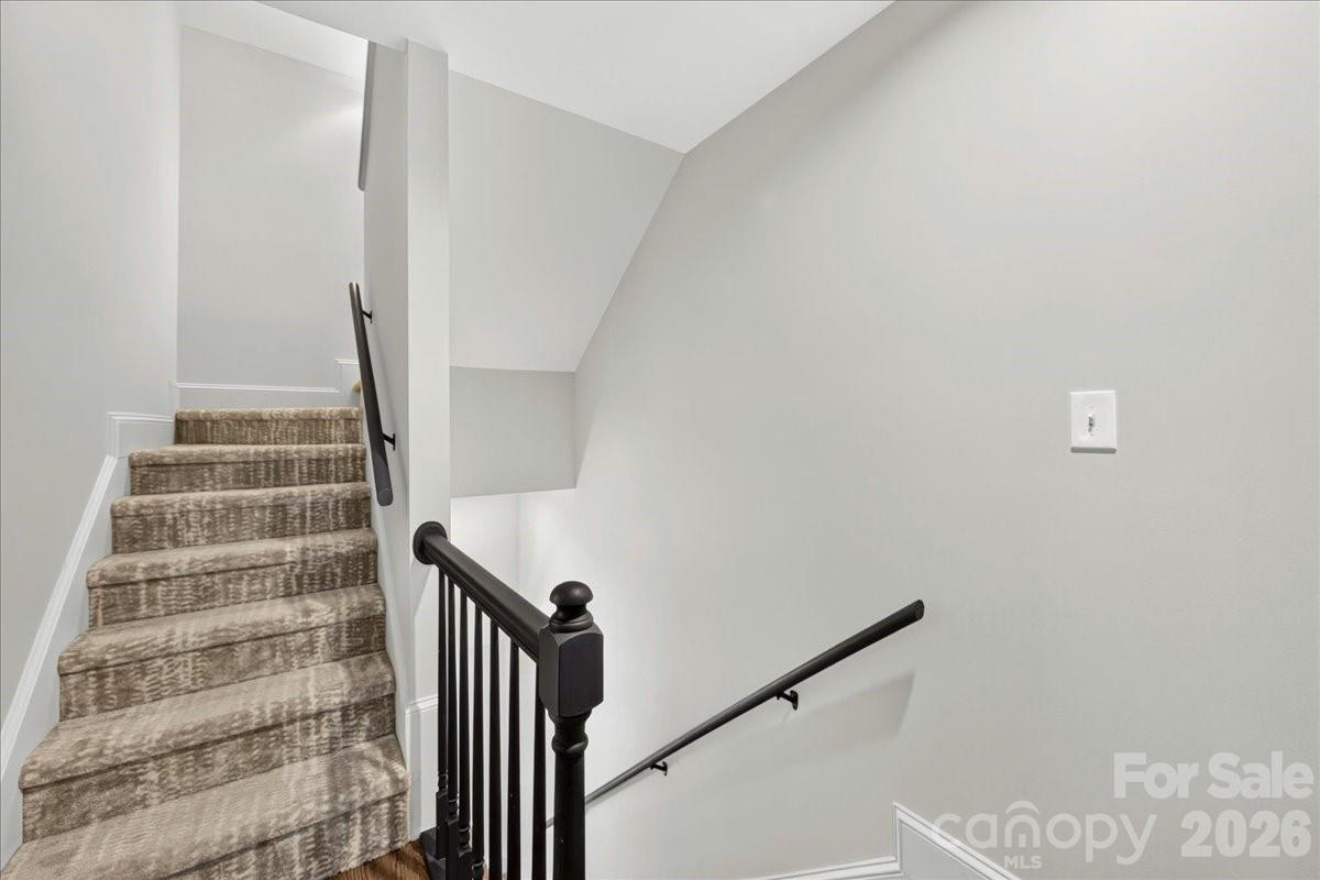 201 Hillside Avenue Property Photo 26