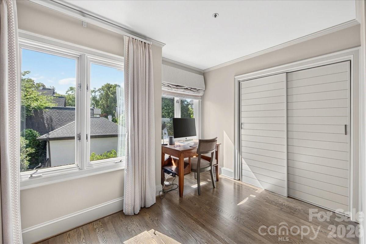 201 Hillside Avenue Property Photo 30