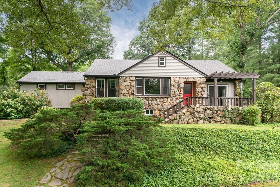 25 Mineral Springs Road Property Photo 1
