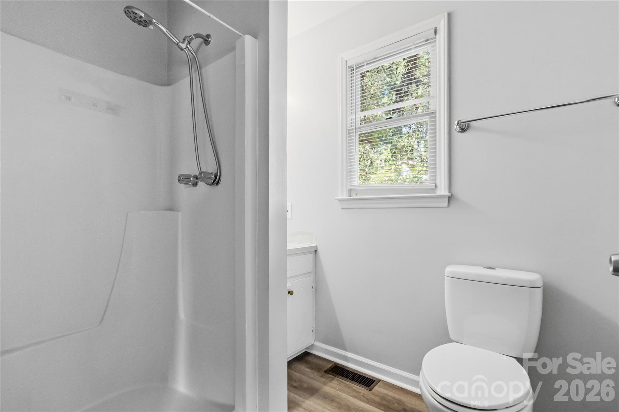 1317 Reid Street Property Photo 7