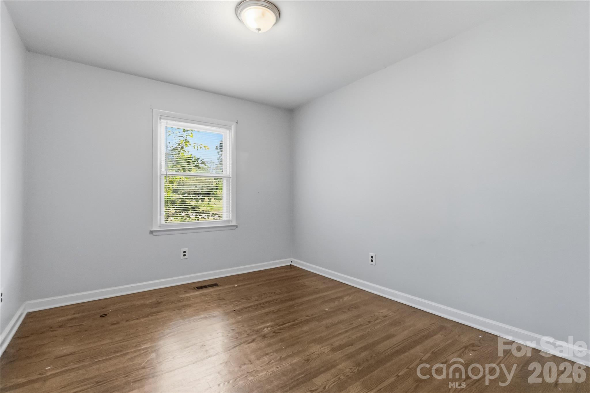 1317 Reid Street Property Photo 8