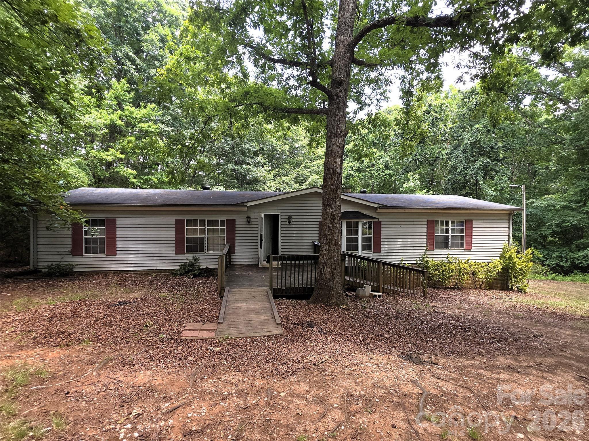 1340 Bowling Green Drive Property Photo 1