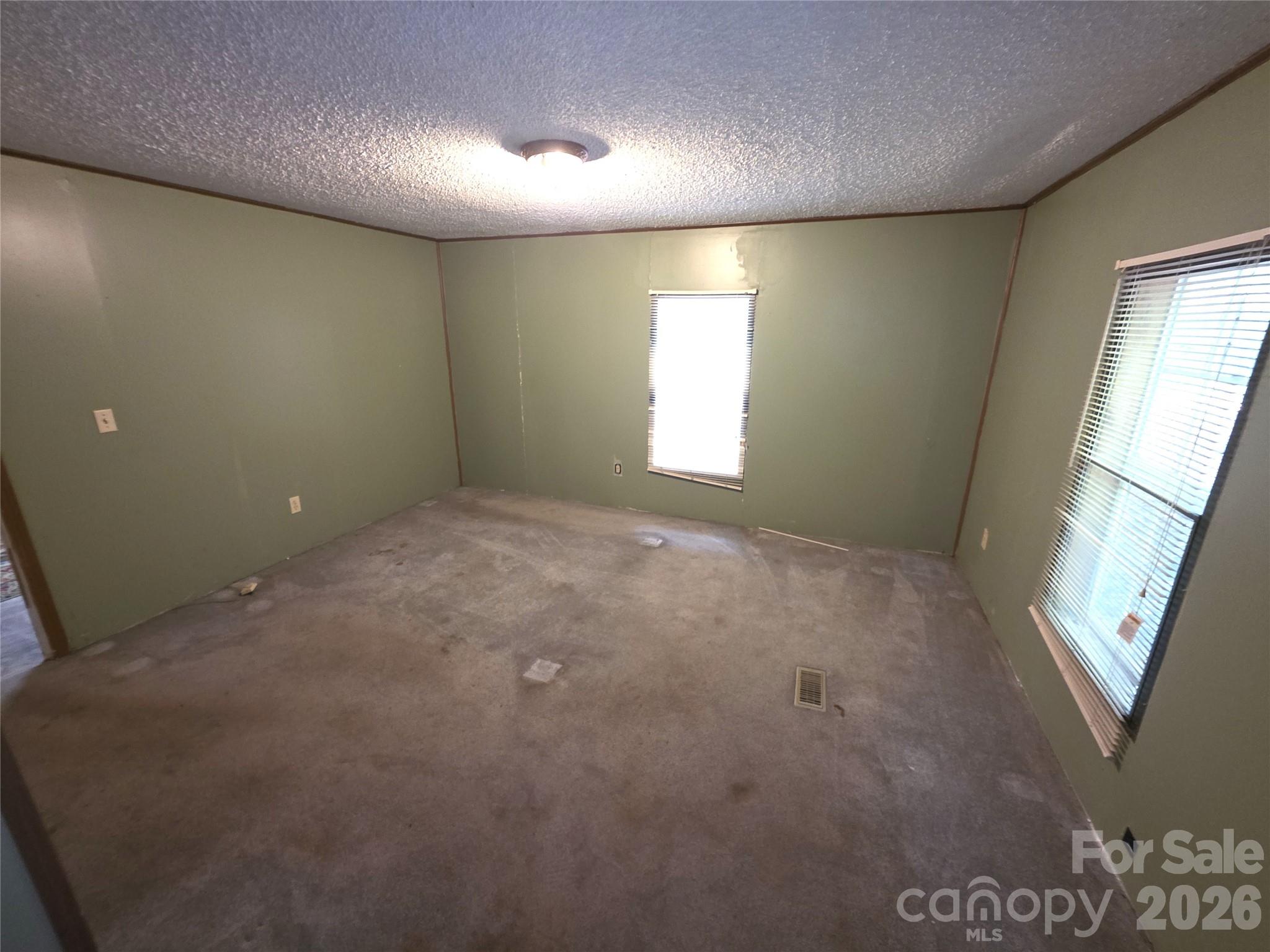 1340 Bowling Green Drive Property Photo 17