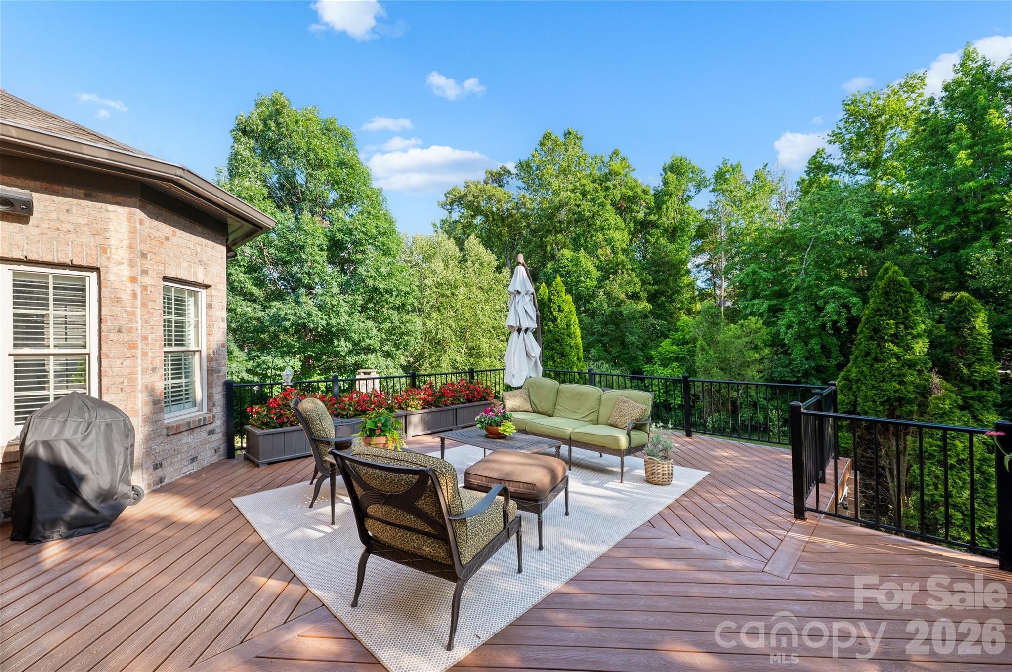 1632 Lookout Circle Property Photo 41