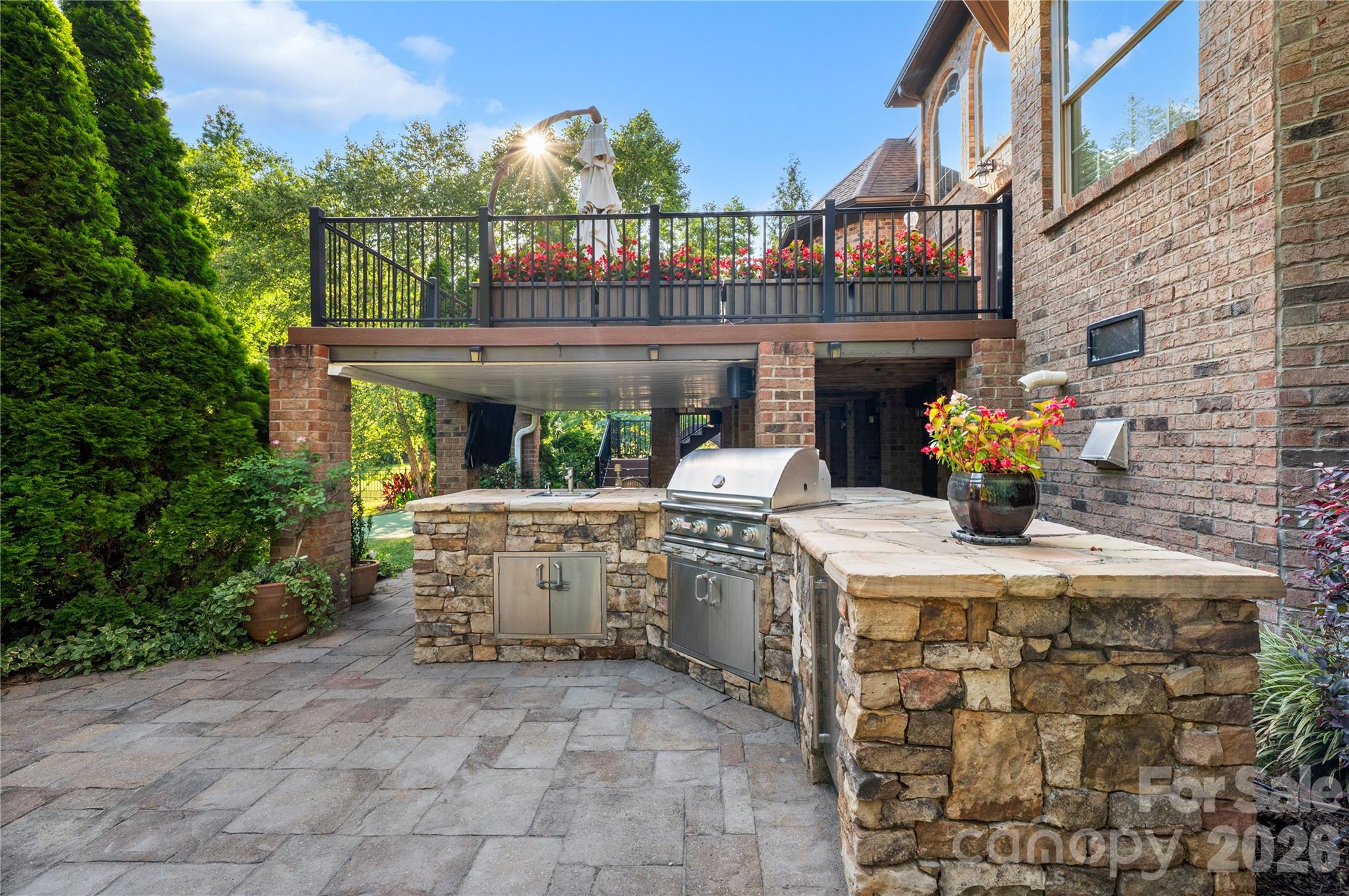 1632 Lookout Circle Property Photo 45
