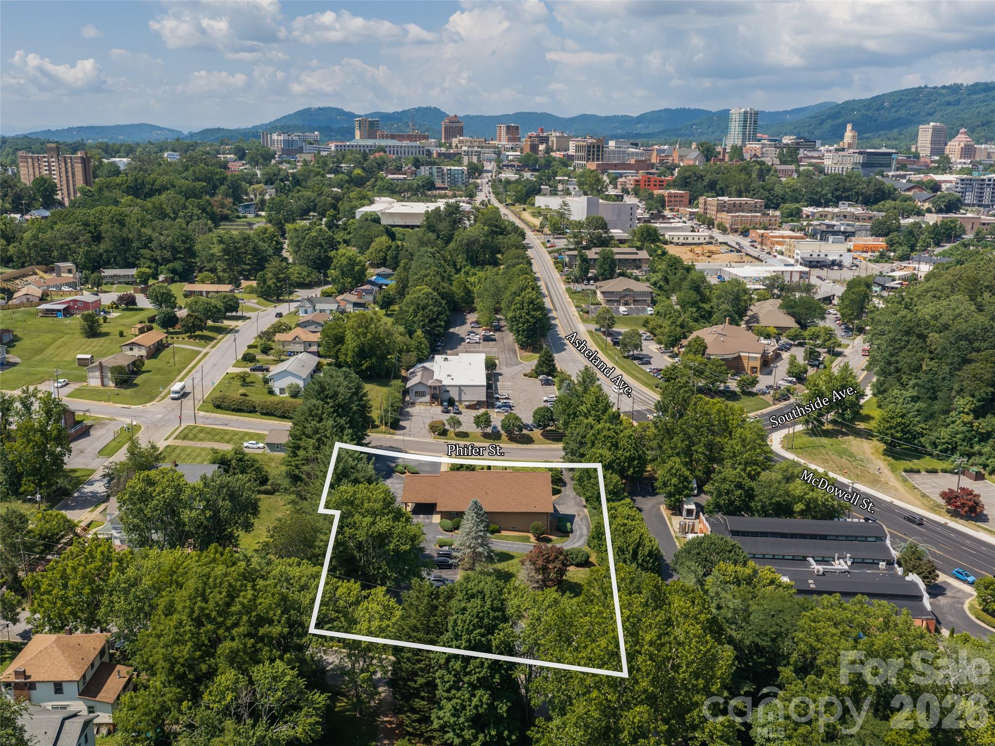 60 Phifer Street Property Photo 2