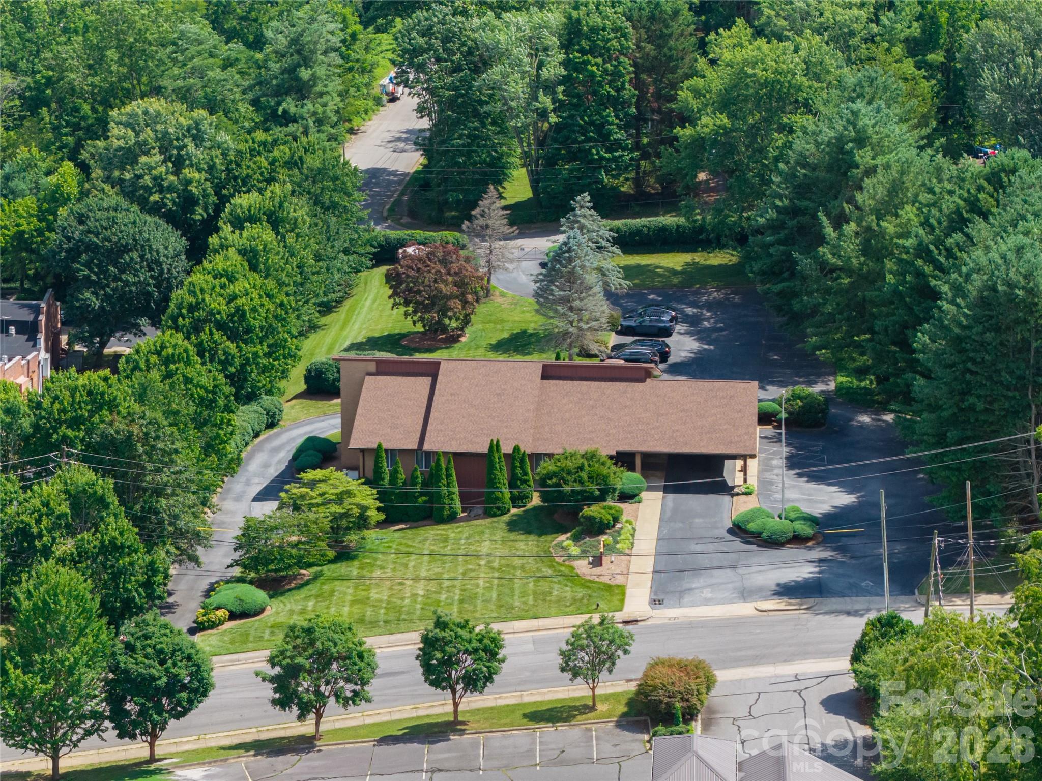 60 Phifer Street Property Photo 4