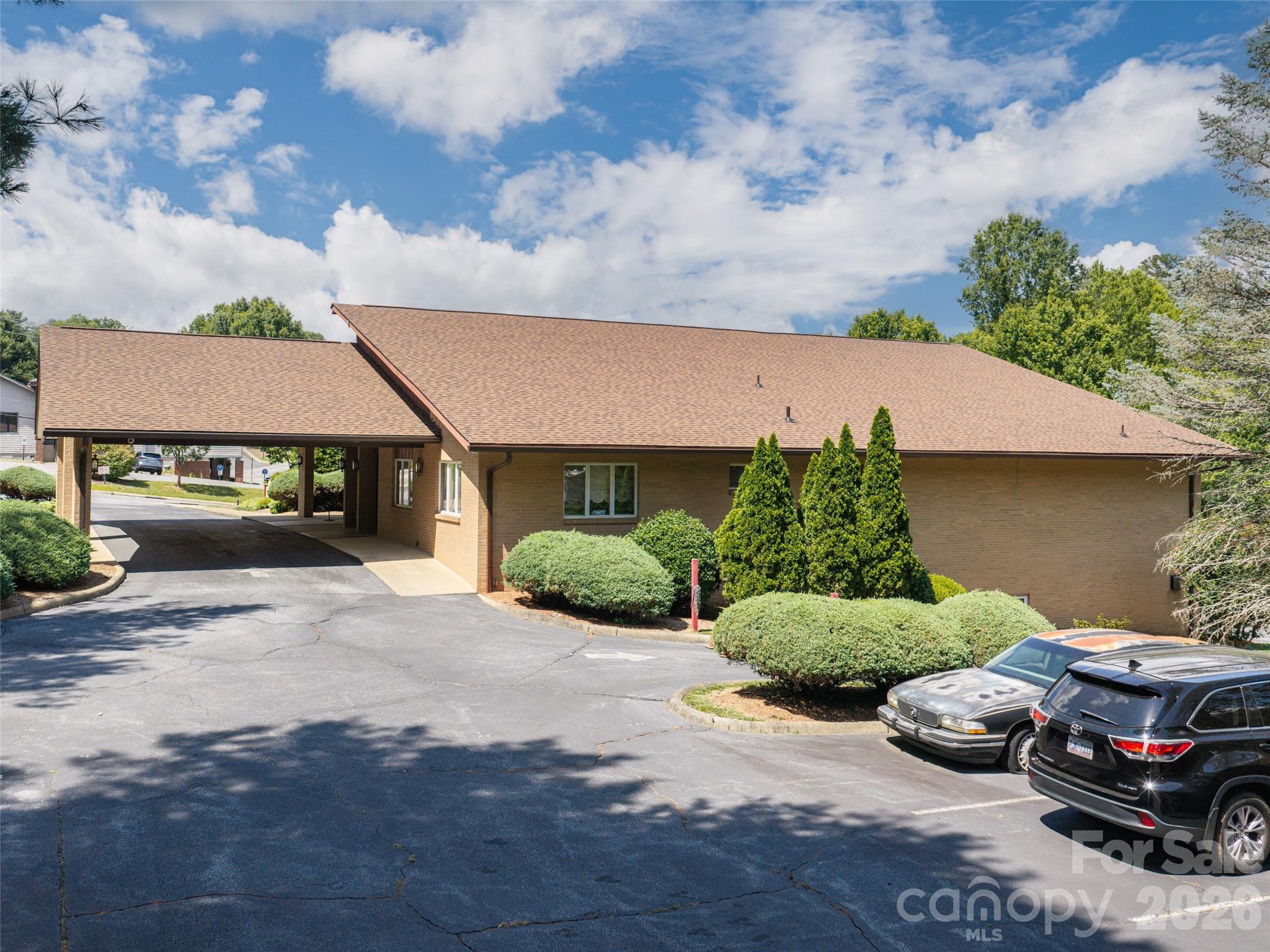 60 Phifer Street Property Photo 11