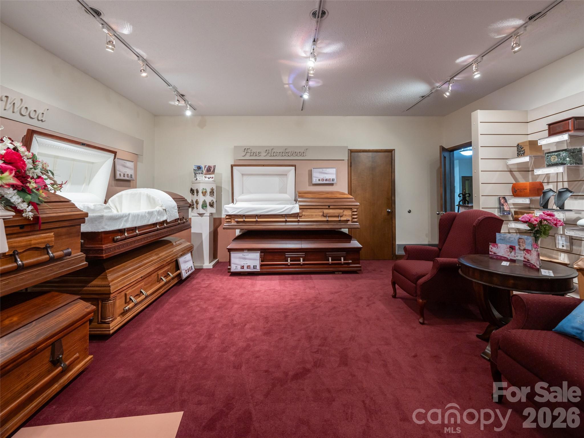 60 Phifer Street Property Photo 23