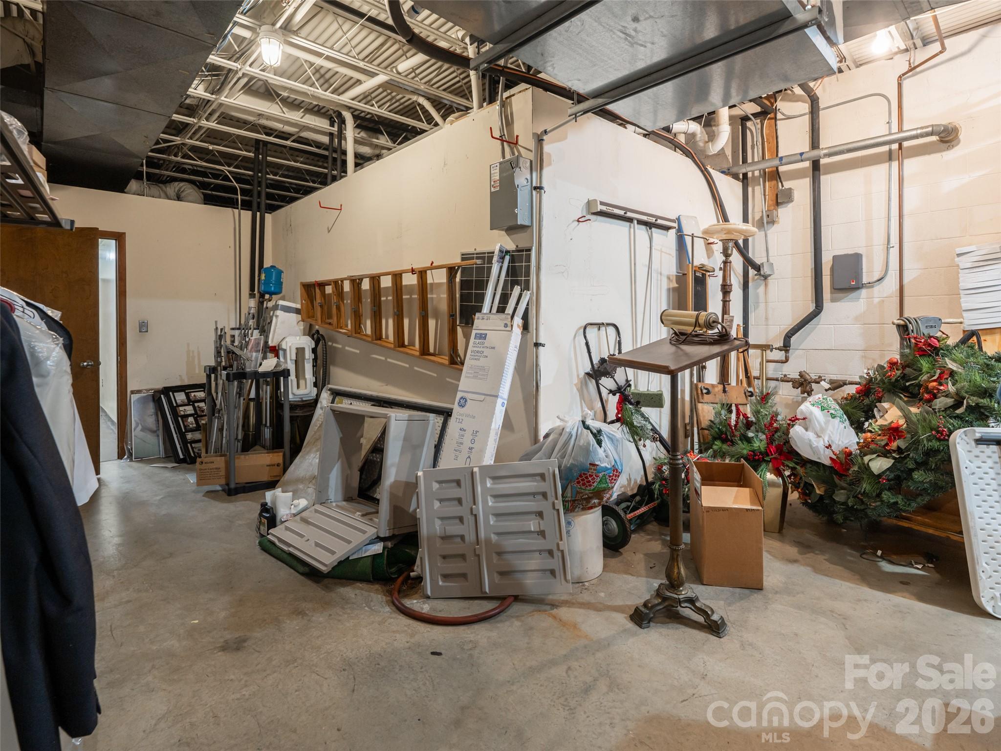 60 Phifer Street Property Photo 31