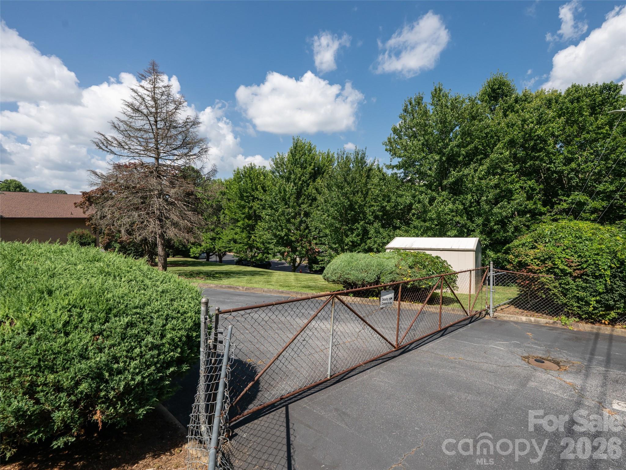 60 Phifer Street Property Photo 42