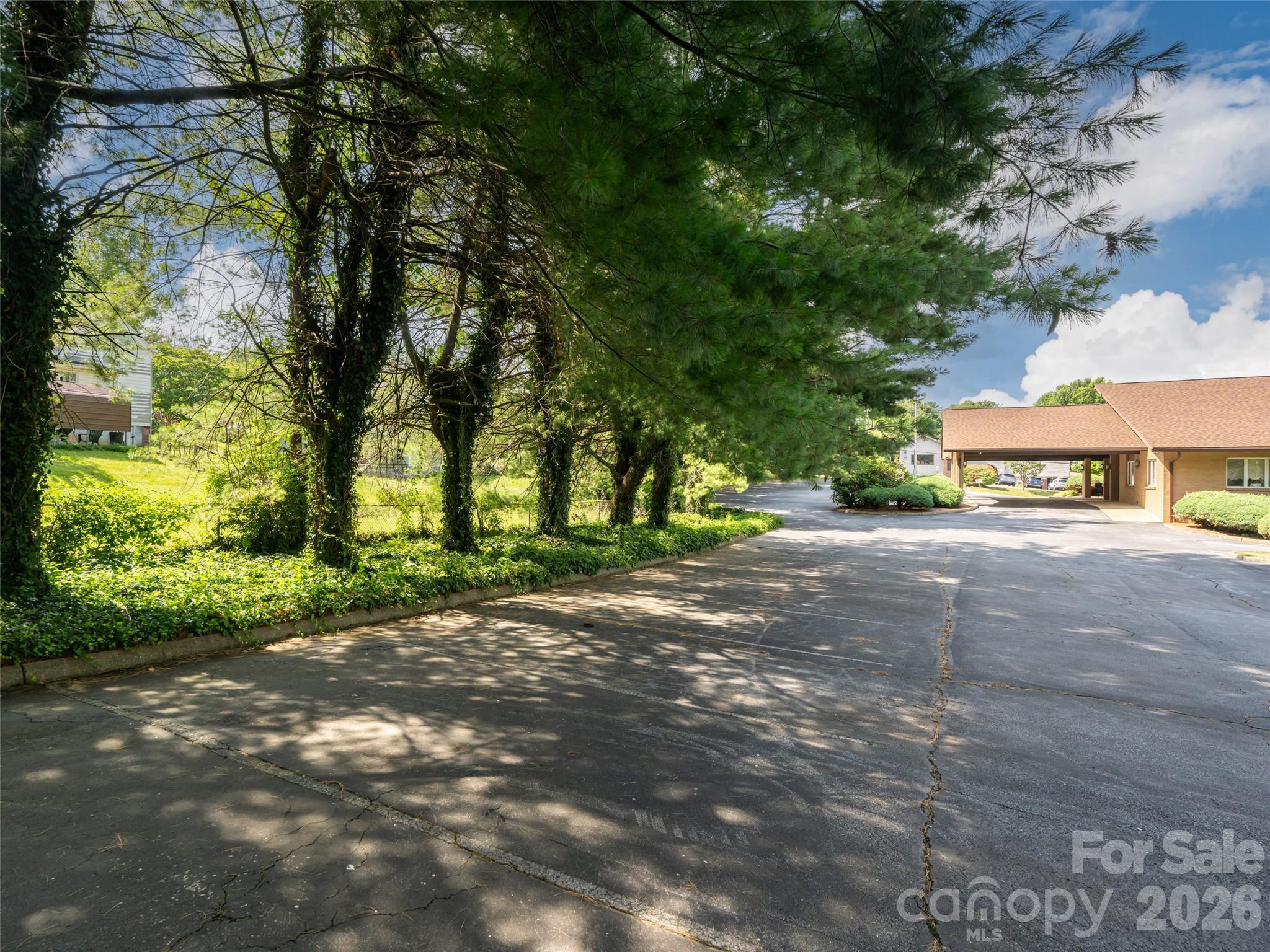 60 Phifer Street Property Photo 43