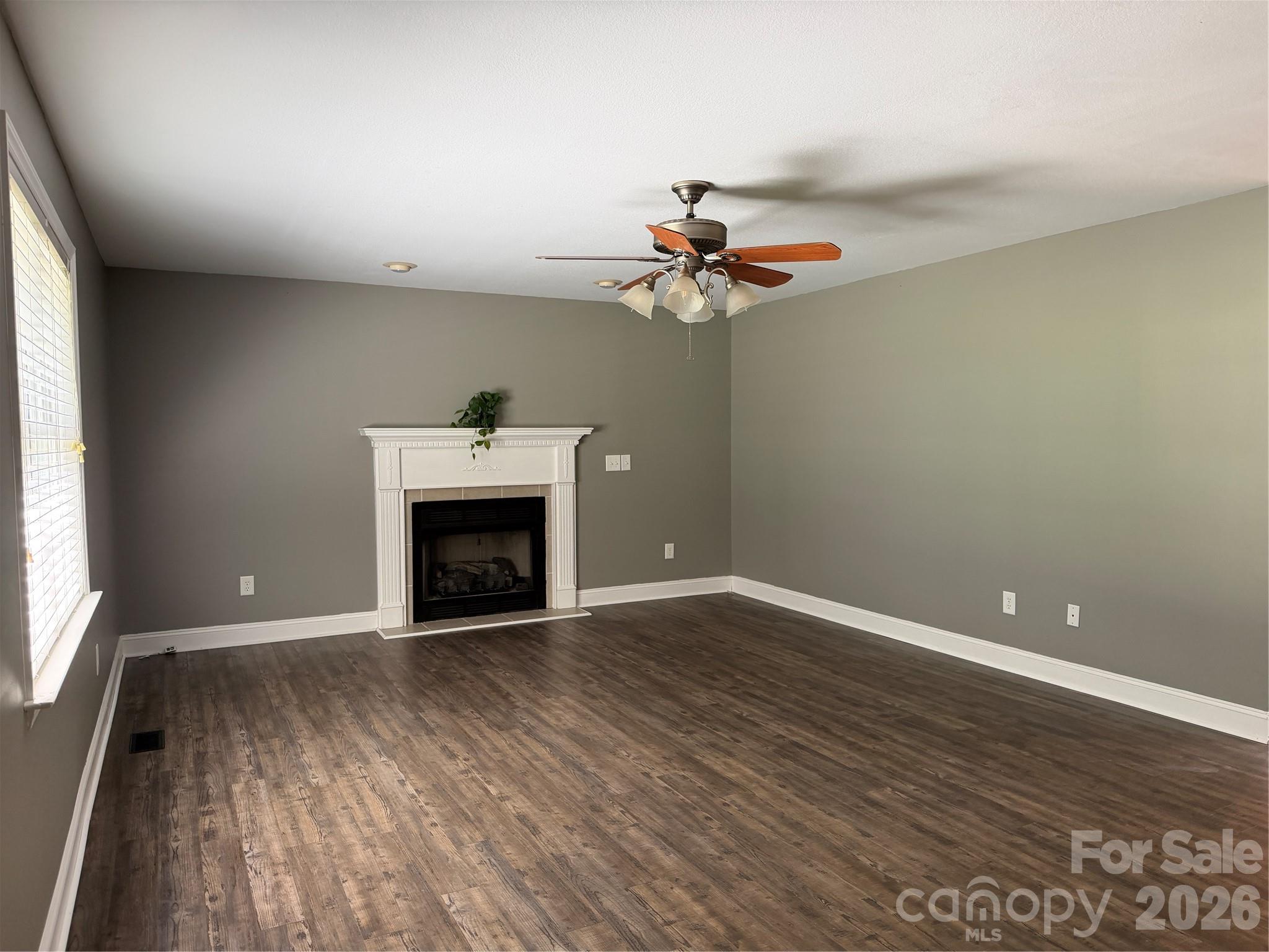 236 Basin Trail Property Photo 5