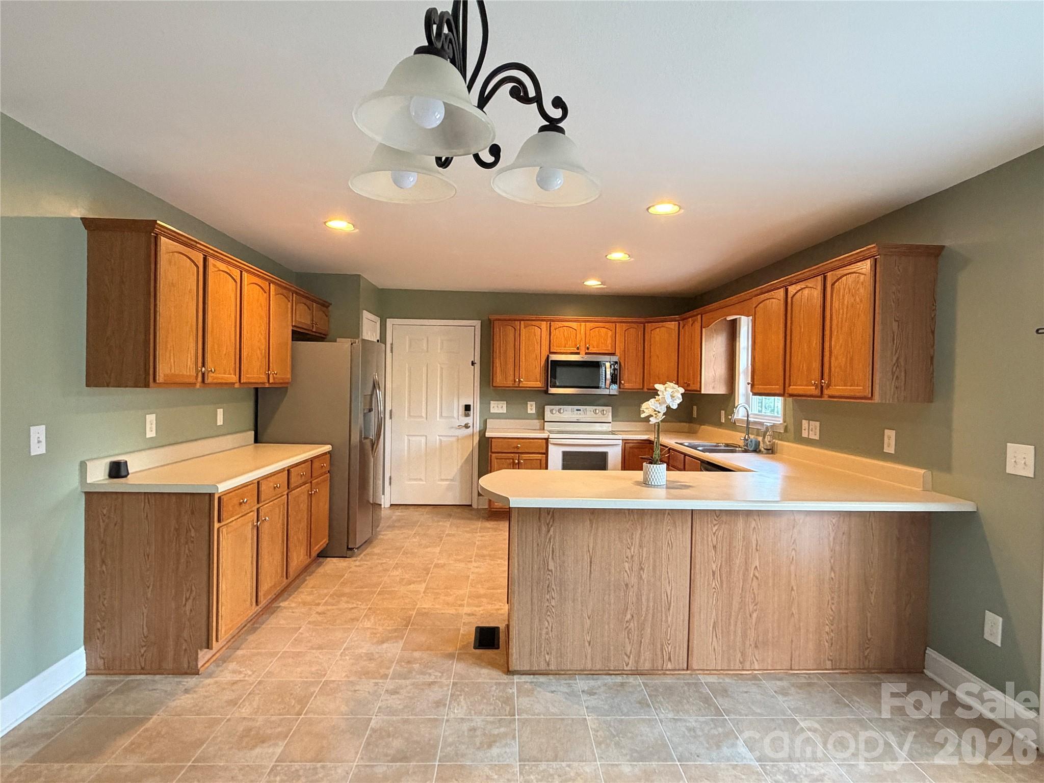 236 Basin Trail Property Photo 11