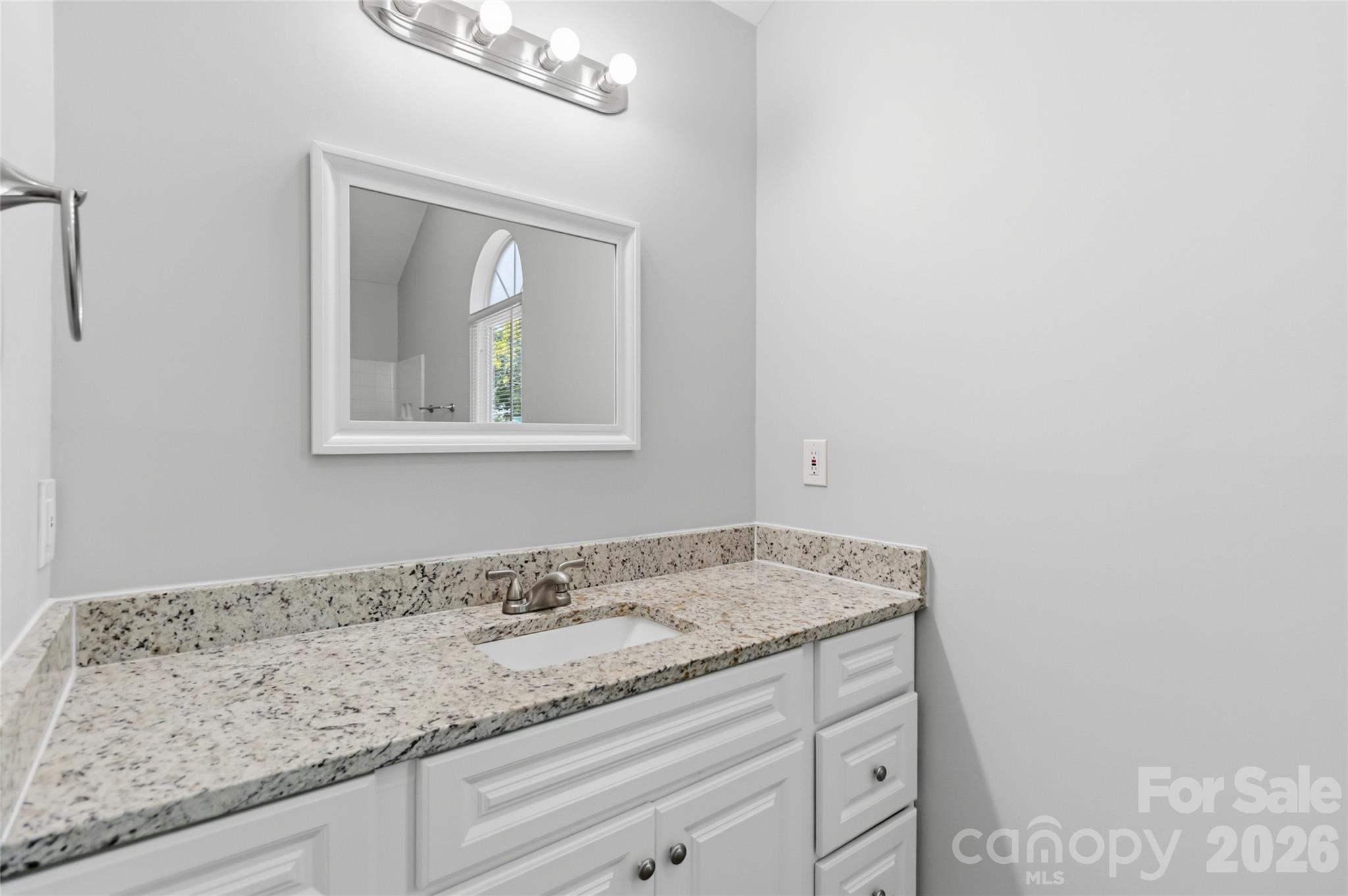 6136 Sunbridge Court Property Photo 10