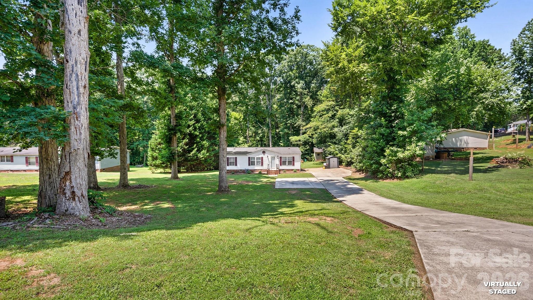 111 Patrice Place Property Photo 3