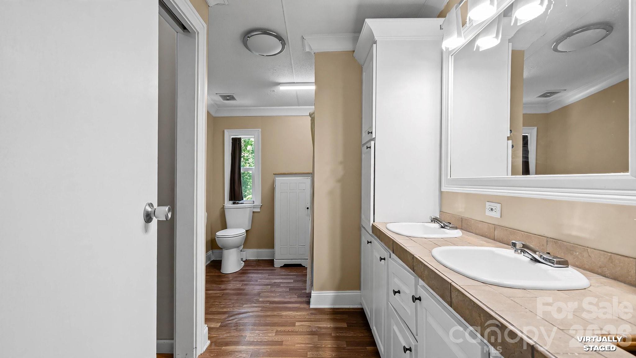 111 Patrice Place Property Photo 10