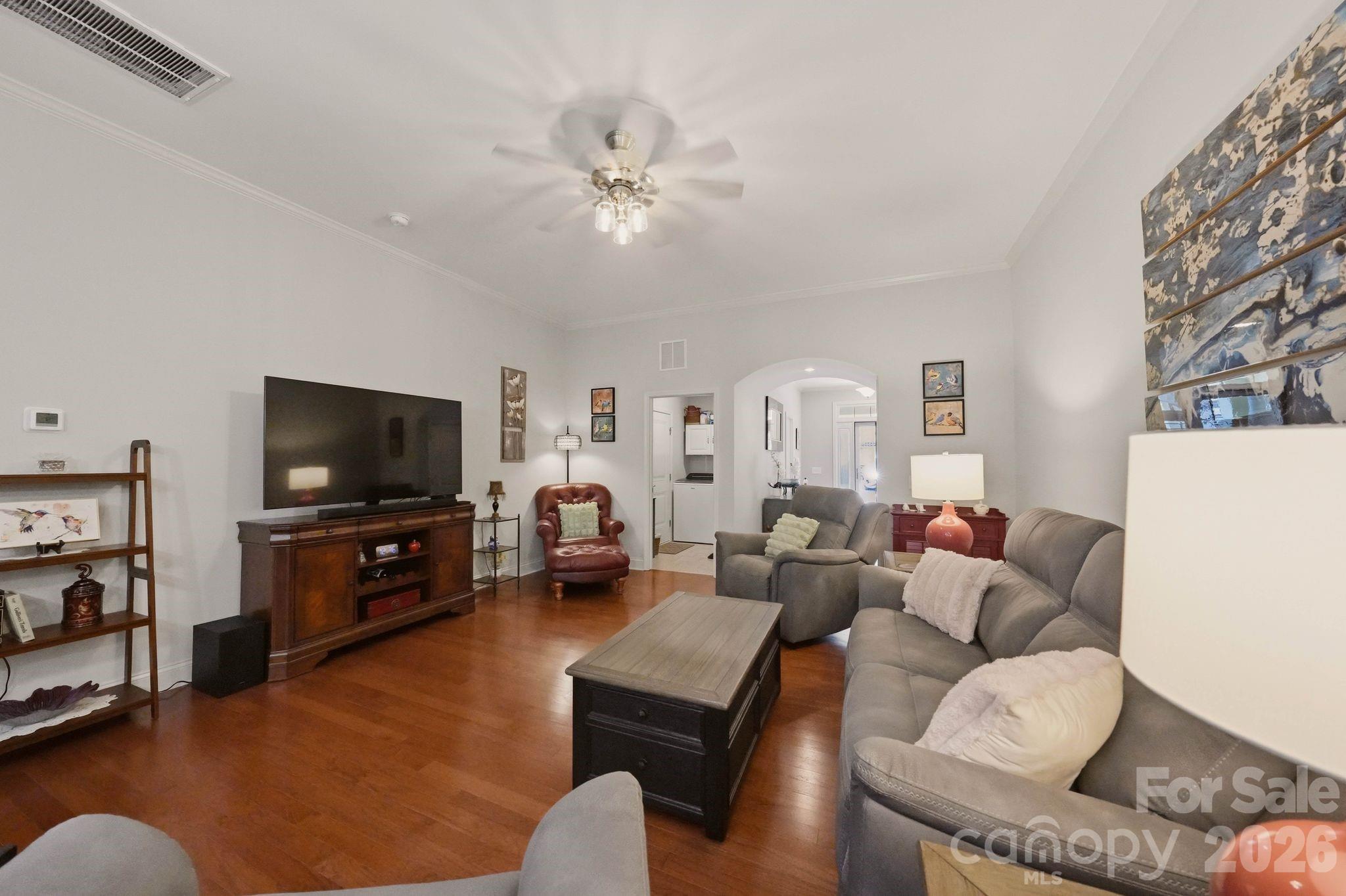 3025 Callaway Court Property Photo 8