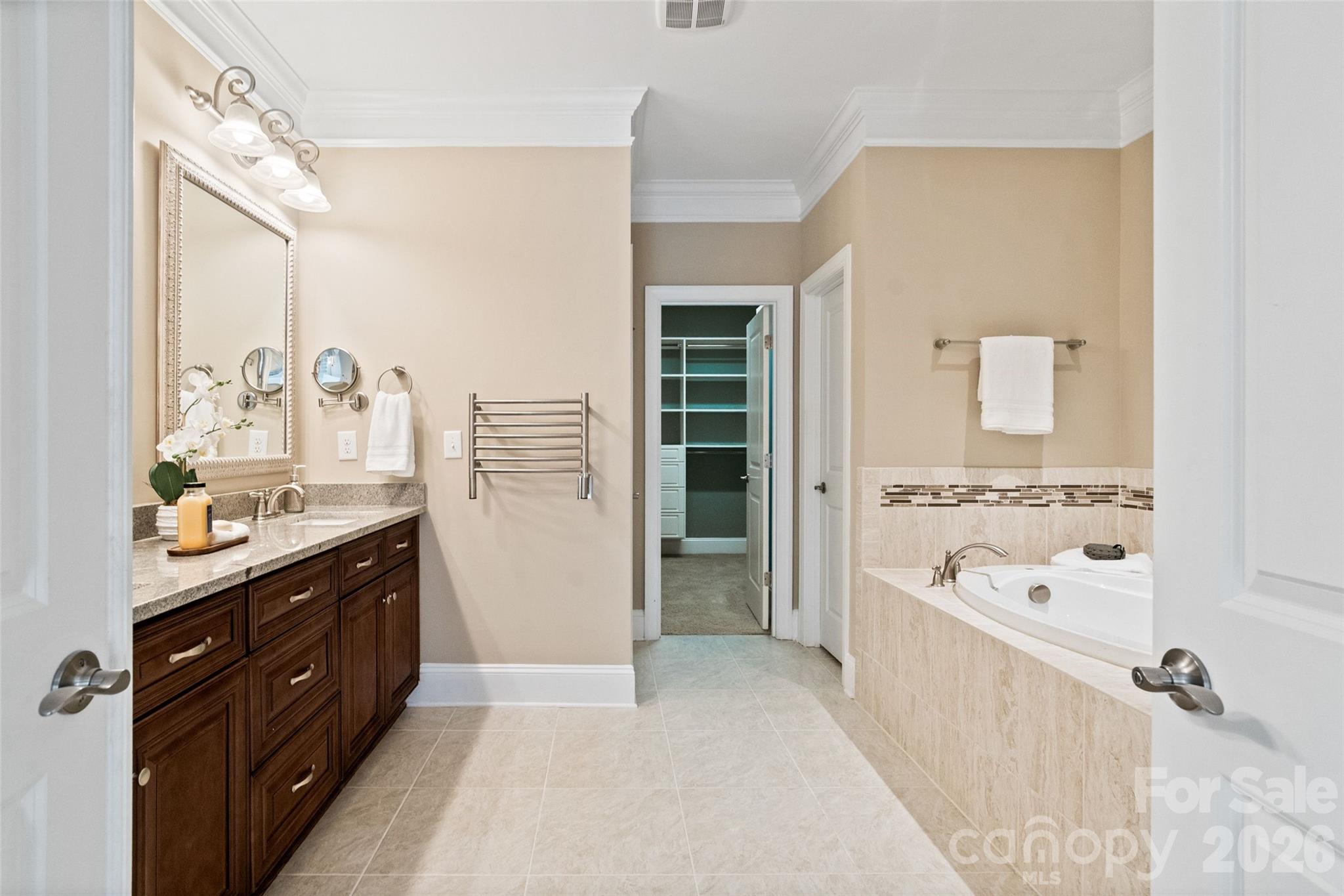 5125 Pansley Drive Property Photo 14