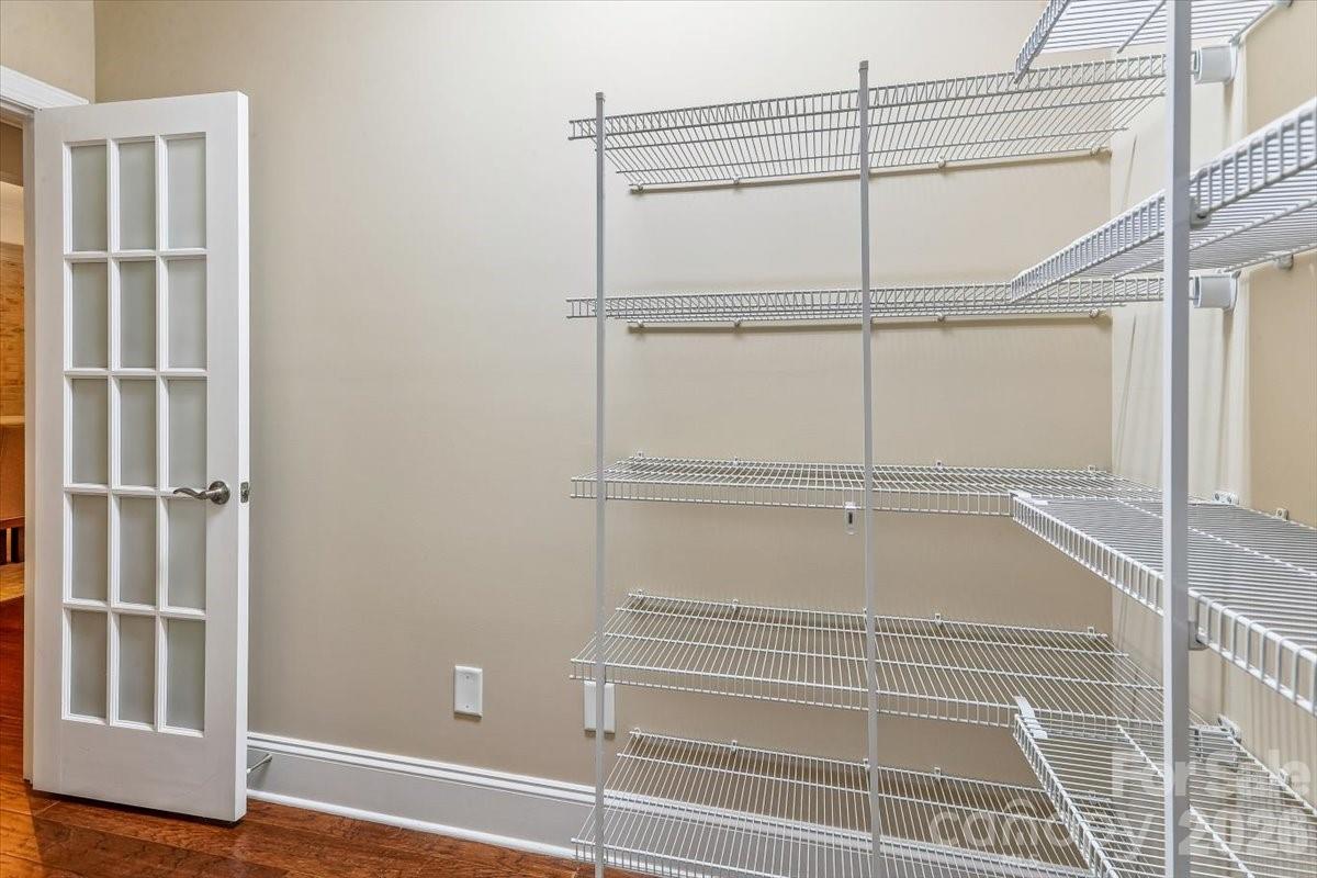 5125 Pansley Drive Property Photo 16