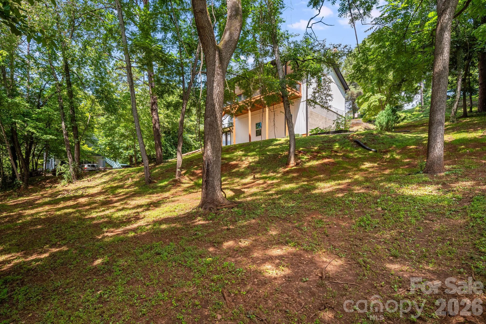 295 Penland Street Property Photo 31